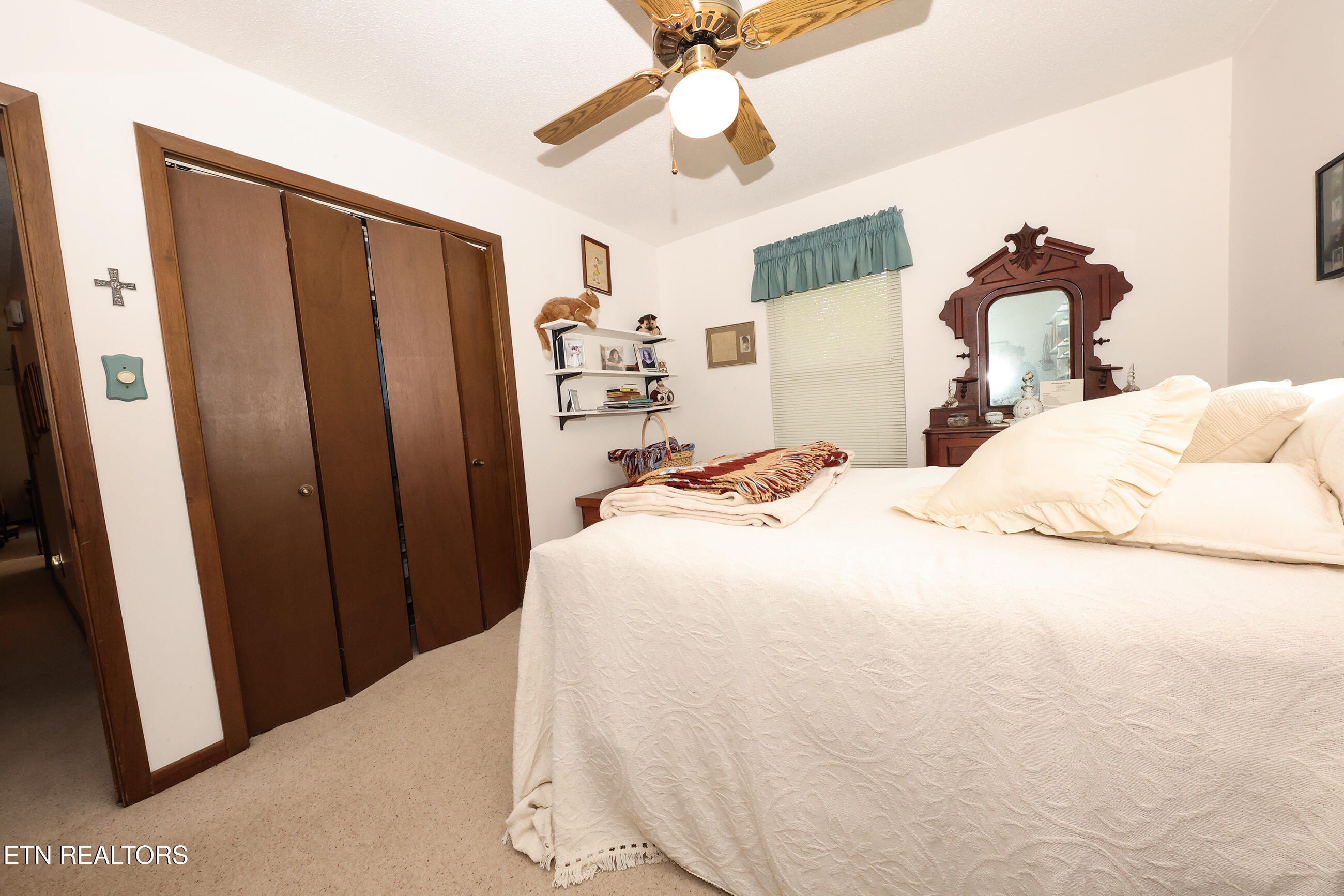14 Newcastle Lane Oak Ridge TN 37830