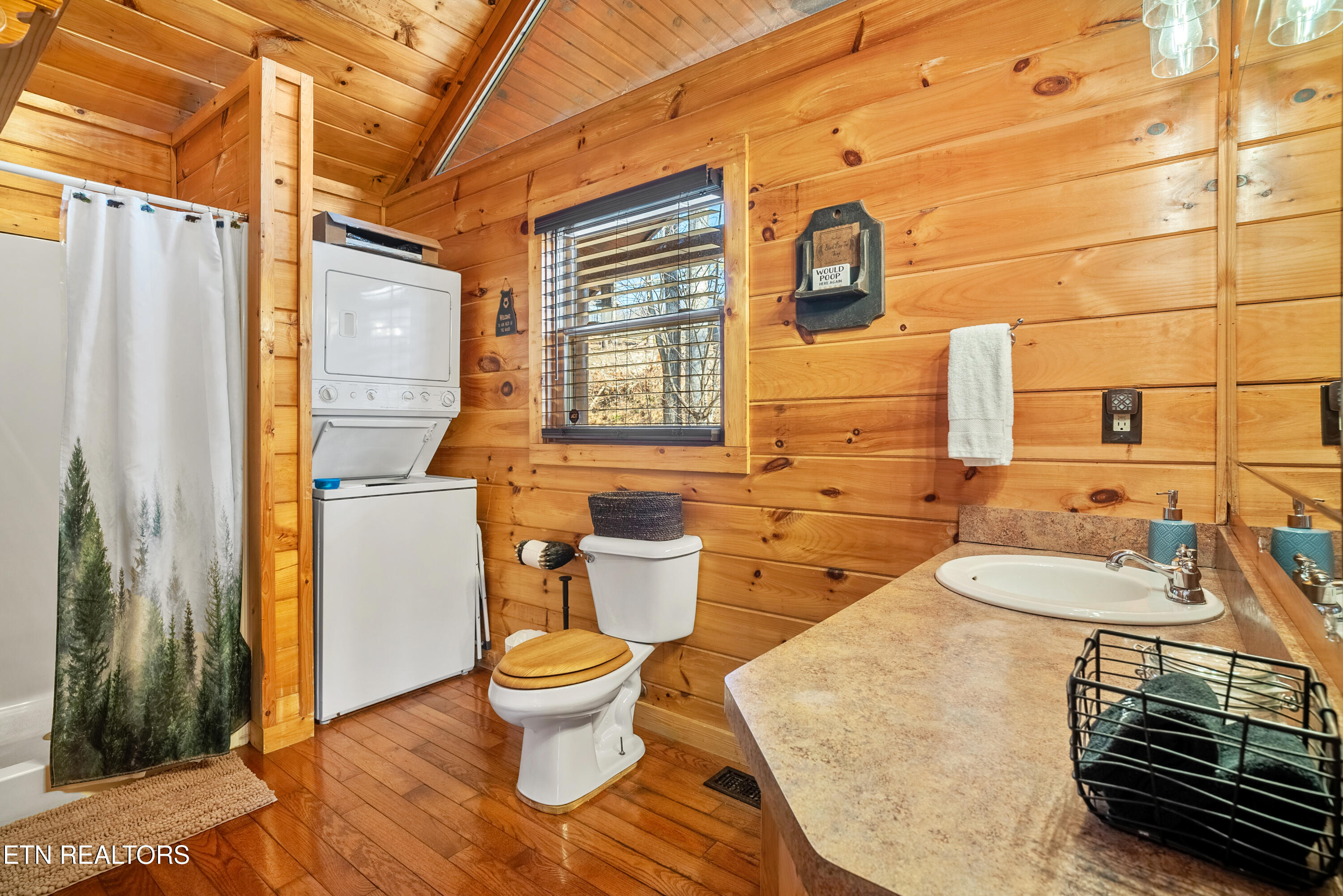 3290 Emerald Springs Loop Sevierville TN 37862