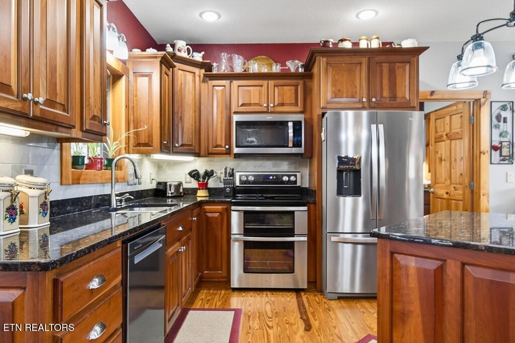 499 Hemlock Lane Spencer TN 38585