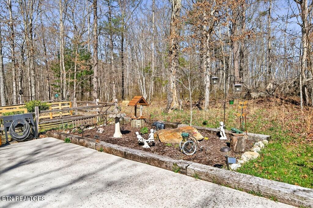 499 Hemlock Lane Spencer TN 38585