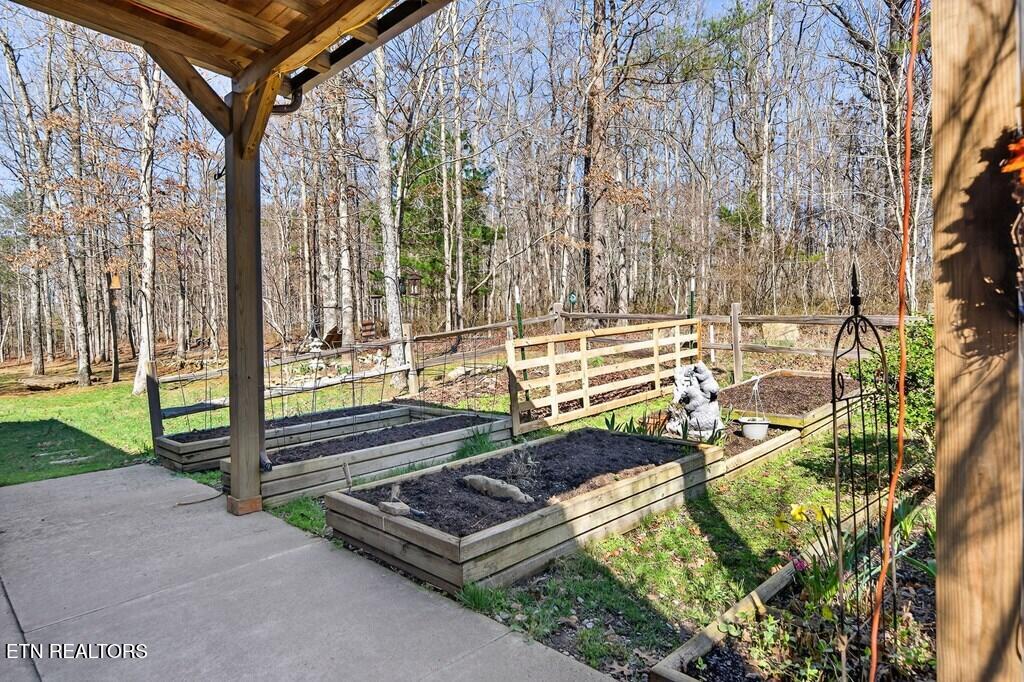 499 Hemlock Lane Spencer TN 38585