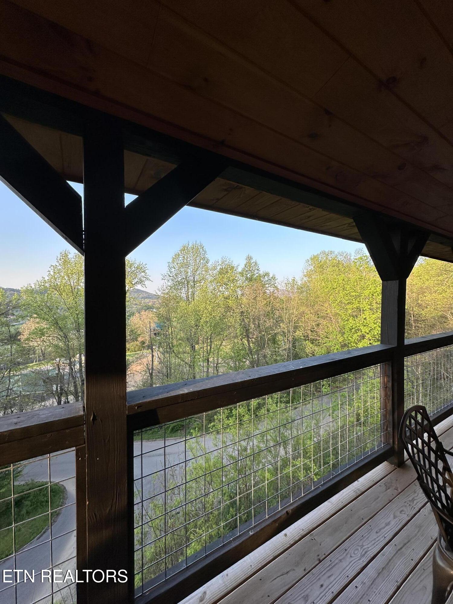 3305 Red Wolfe Road Sevierville TN 37862