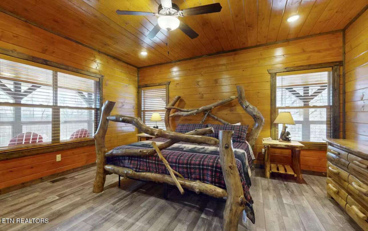 3305 Red Wolfe Road Sevierville TN 37862