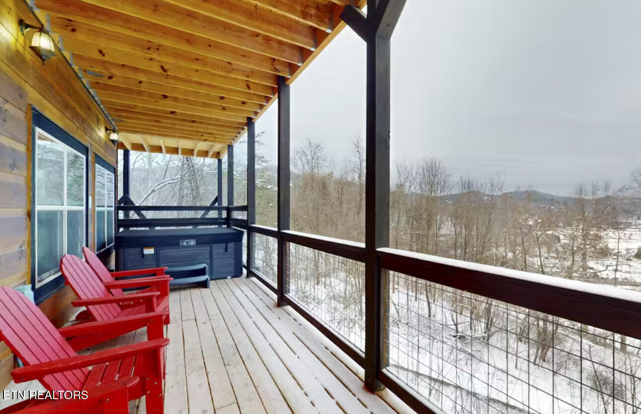 3305 Red Wolfe Road Sevierville TN 37862