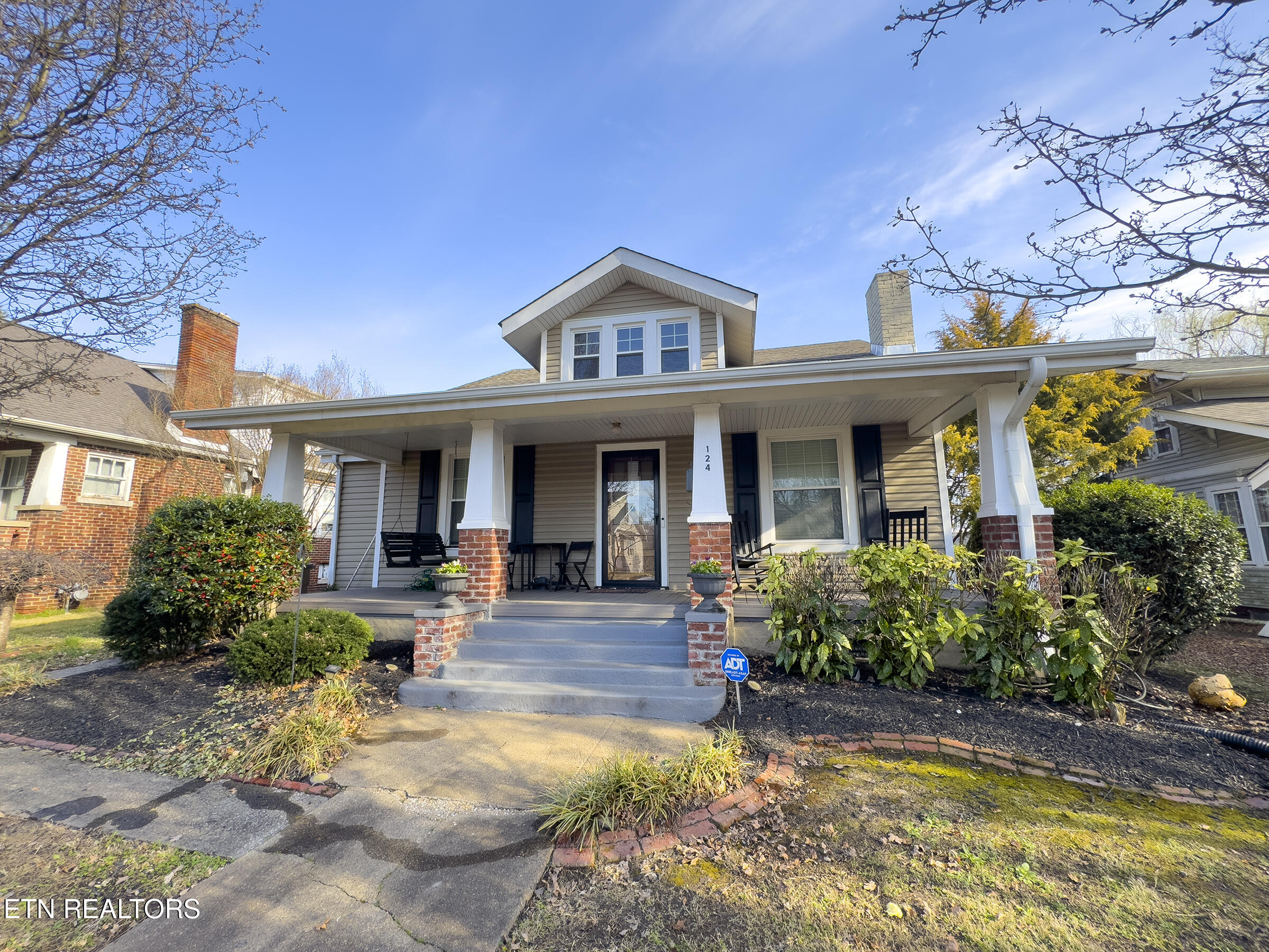 124 E Churchwell Avenue Knoxville TN 37917