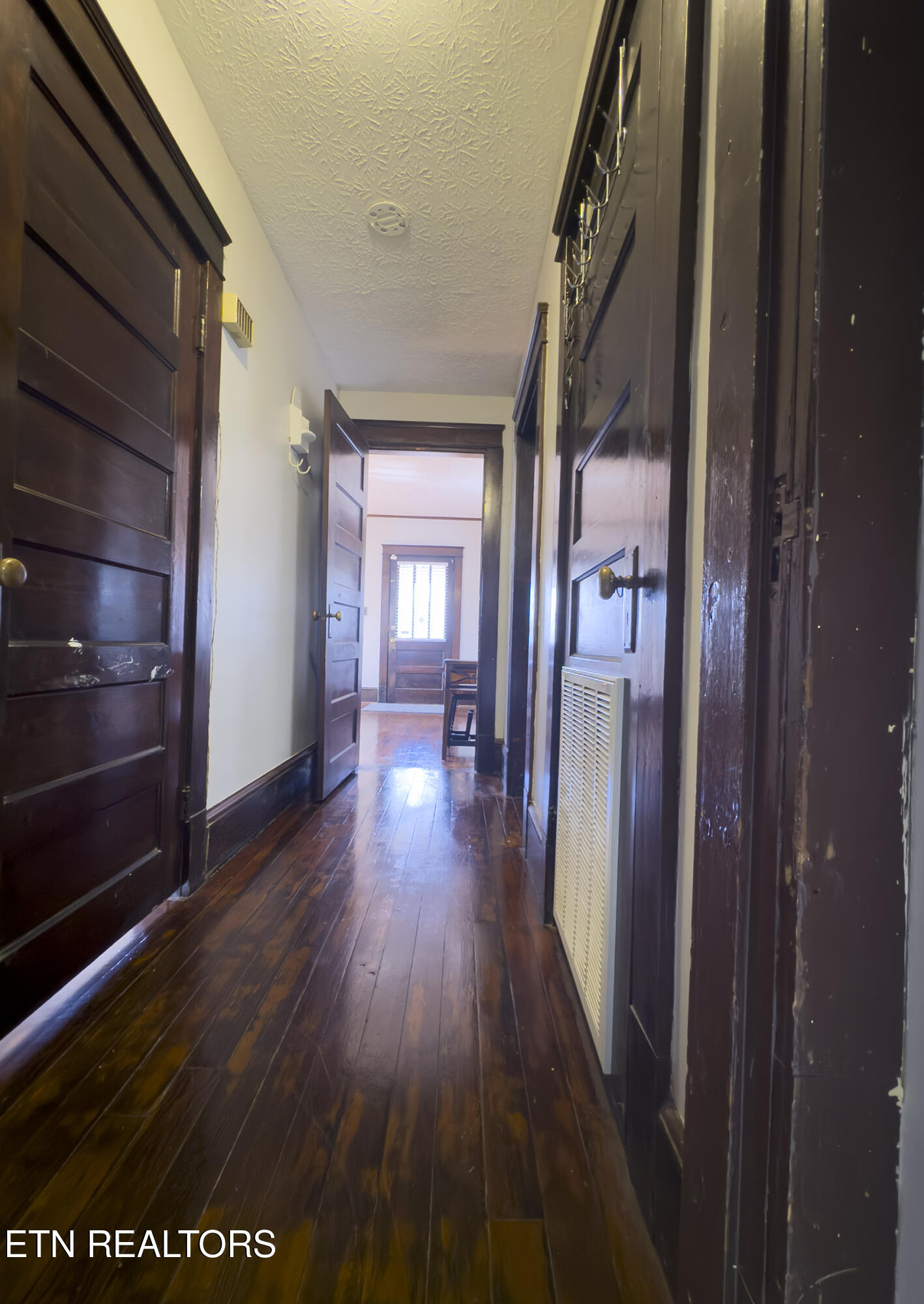 124 E Churchwell Avenue Knoxville TN 37917