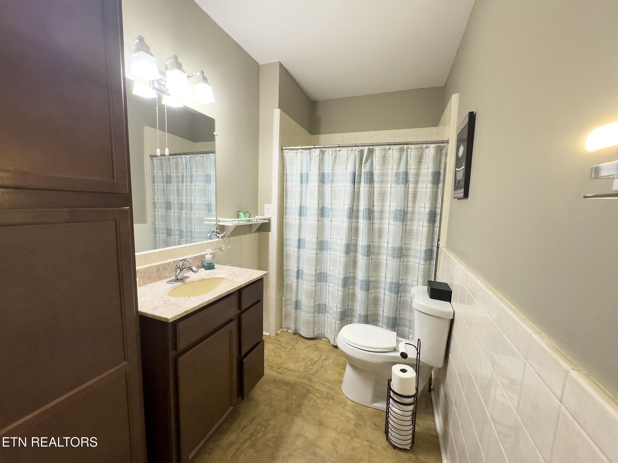 124 E Churchwell Avenue Knoxville TN 37917