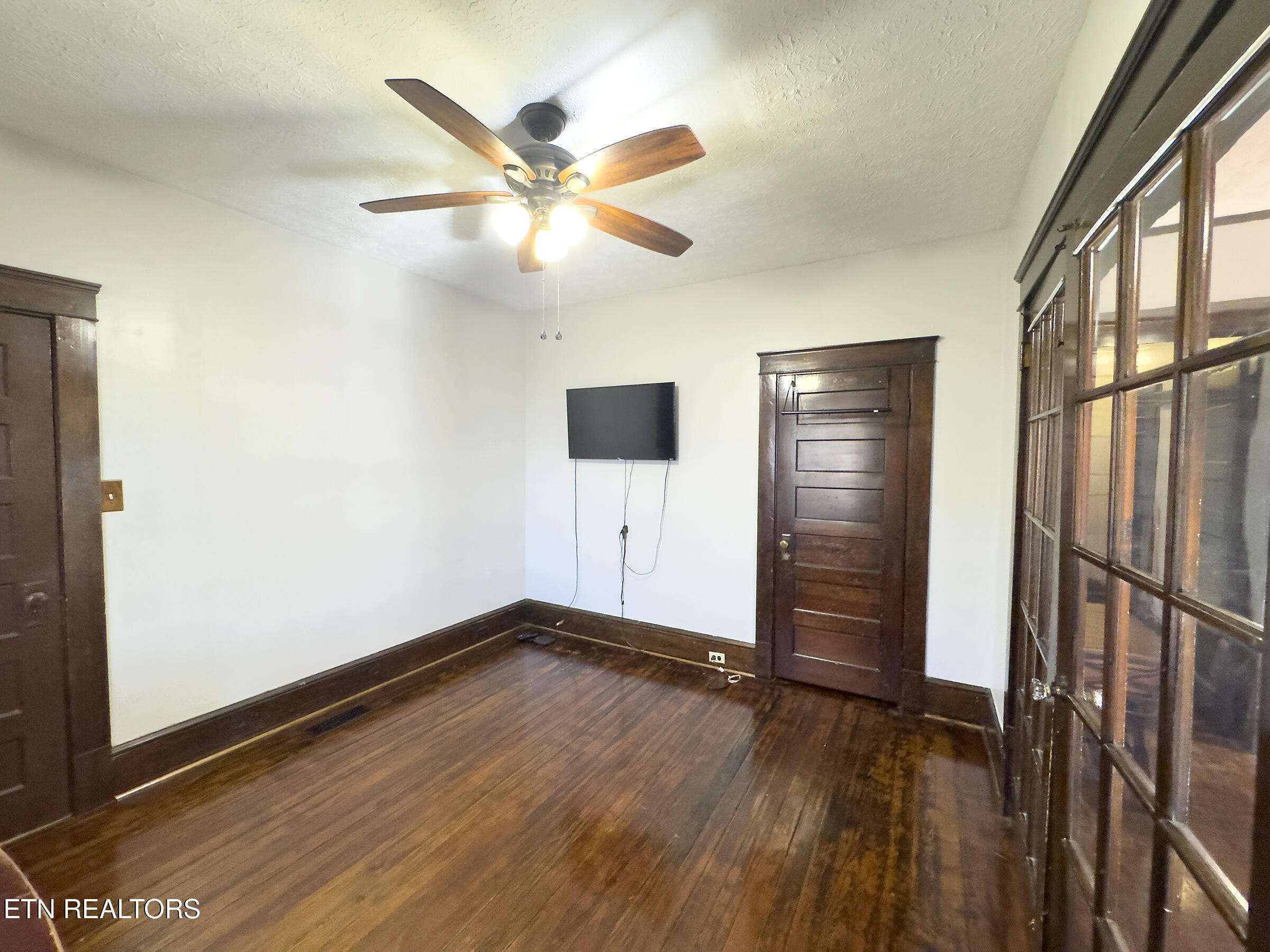 124 E Churchwell Avenue Knoxville TN 37917