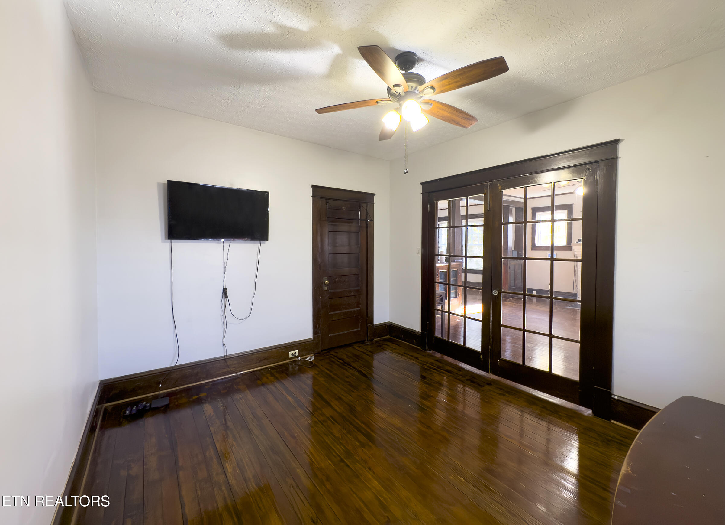 124 E Churchwell Avenue Knoxville TN 37917