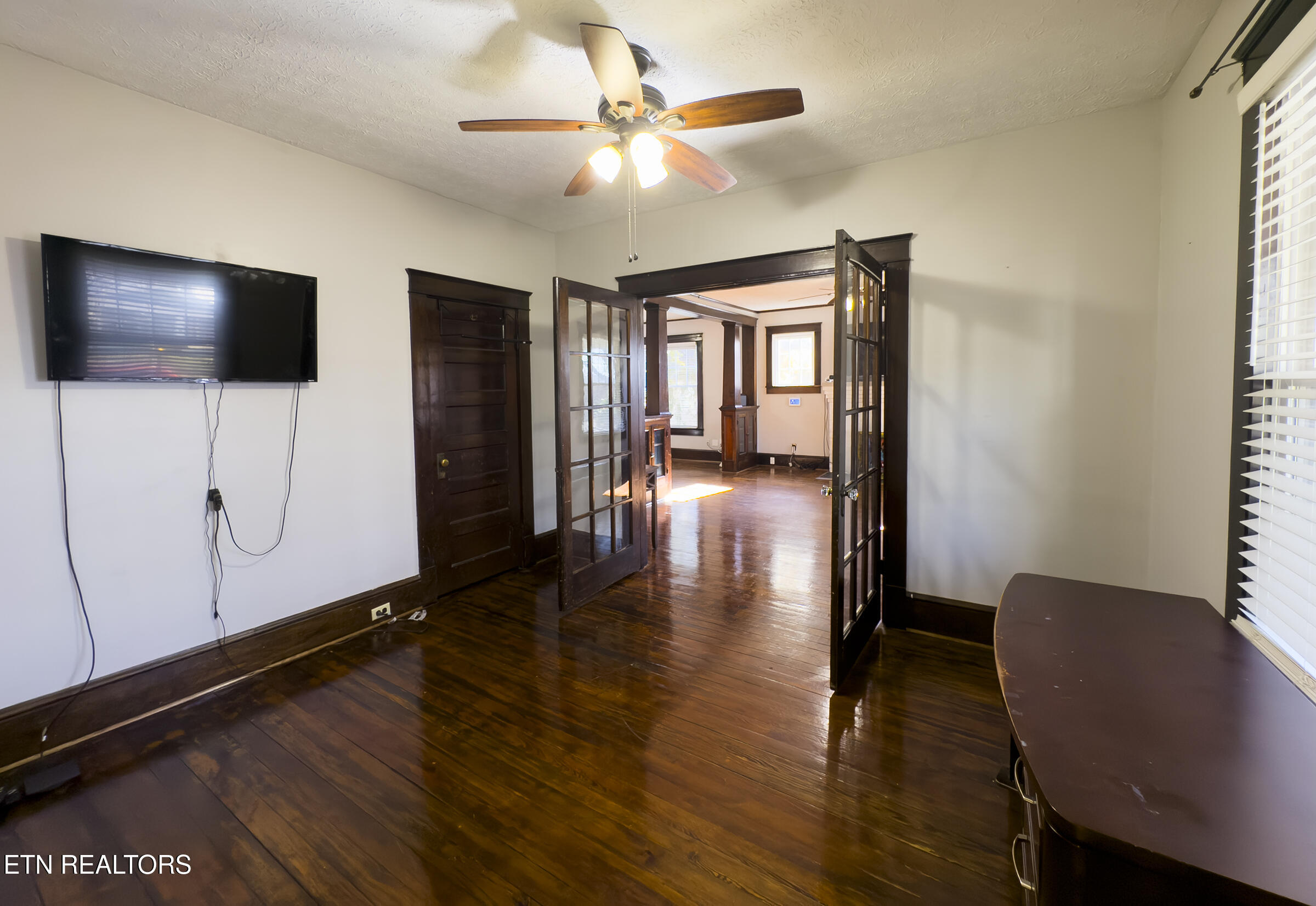 124 E Churchwell Avenue Knoxville TN 37917