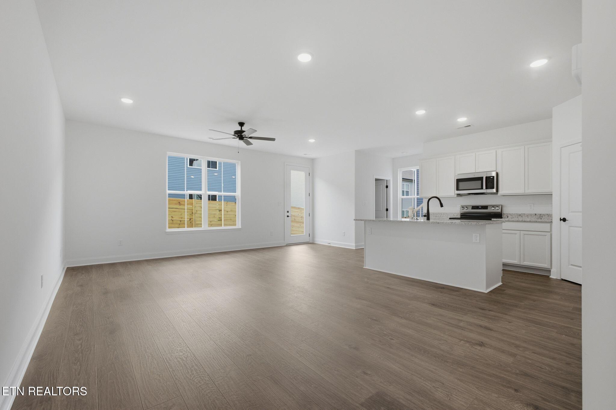 1632 Lateglow Way Knoxville TN 37931