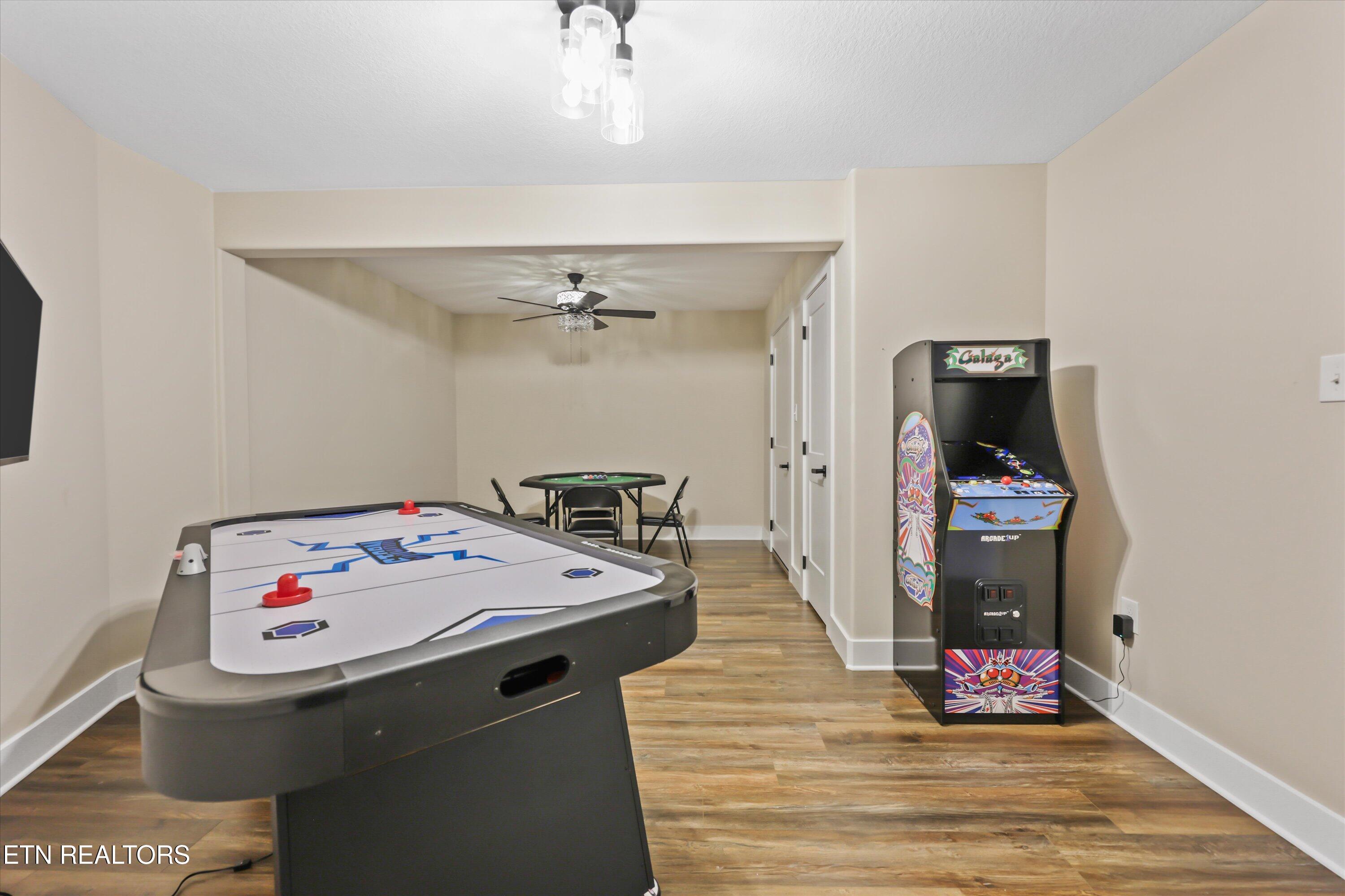 8521 Reed Road Powell TN 37849