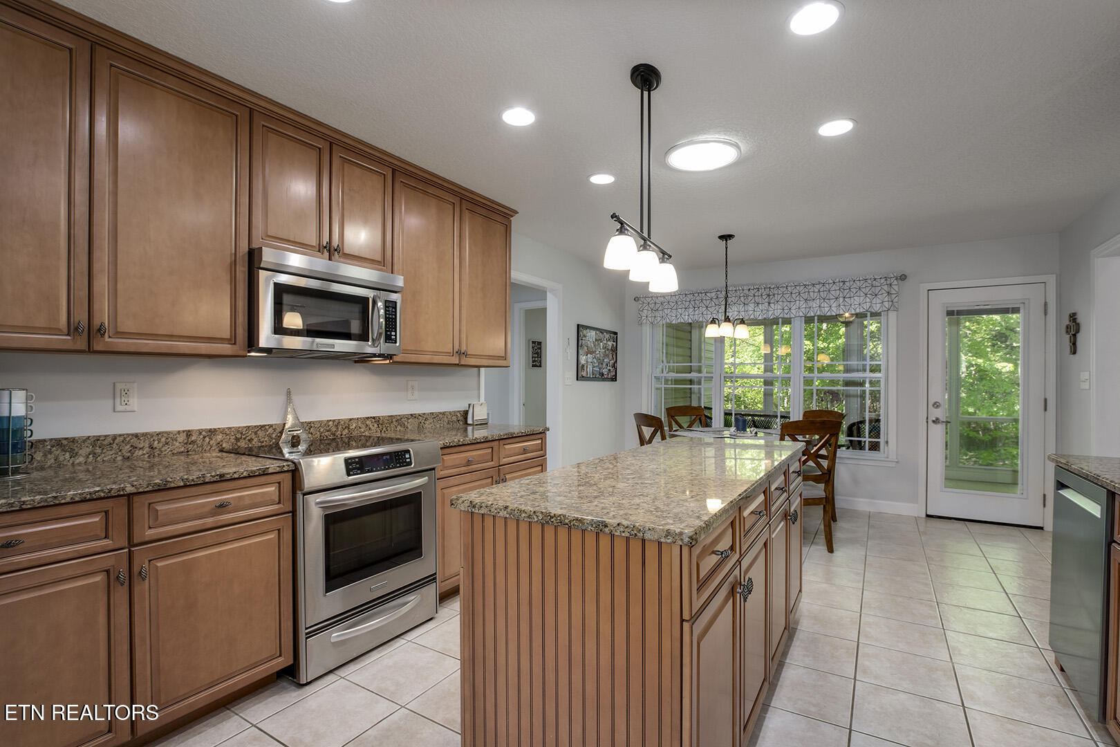 309 Oostanali Circle Loudon TN 37774