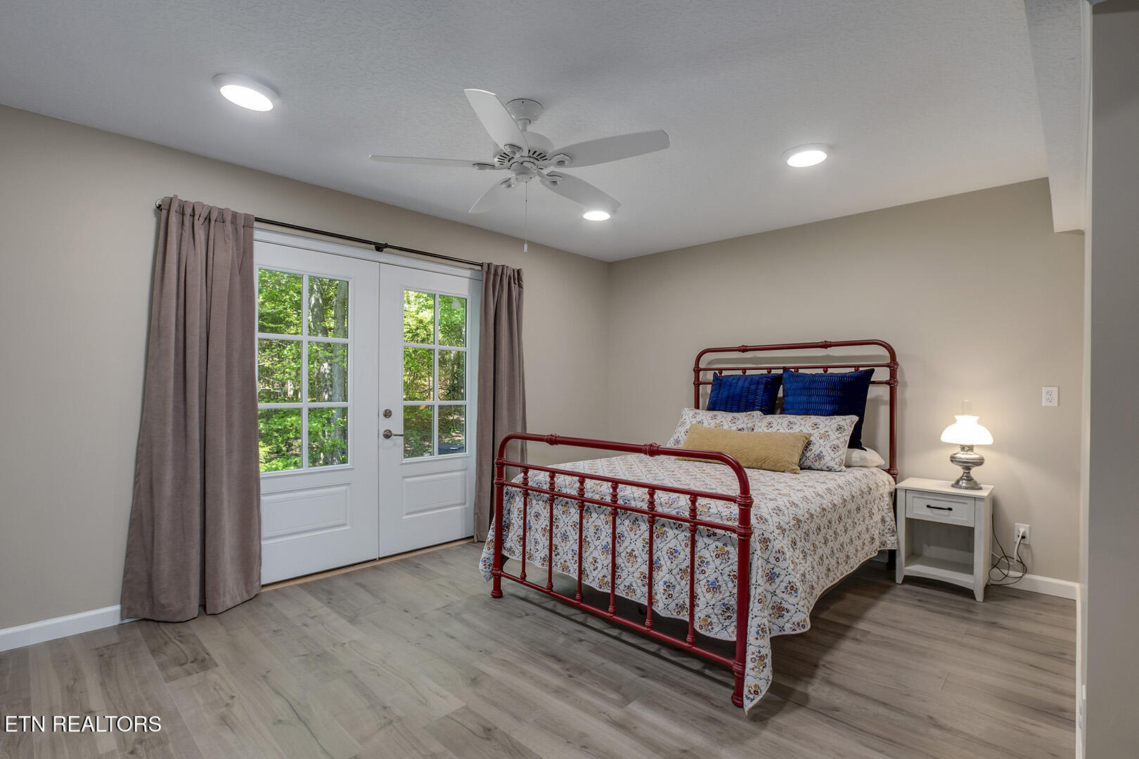 309 Oostanali Circle Loudon TN 37774