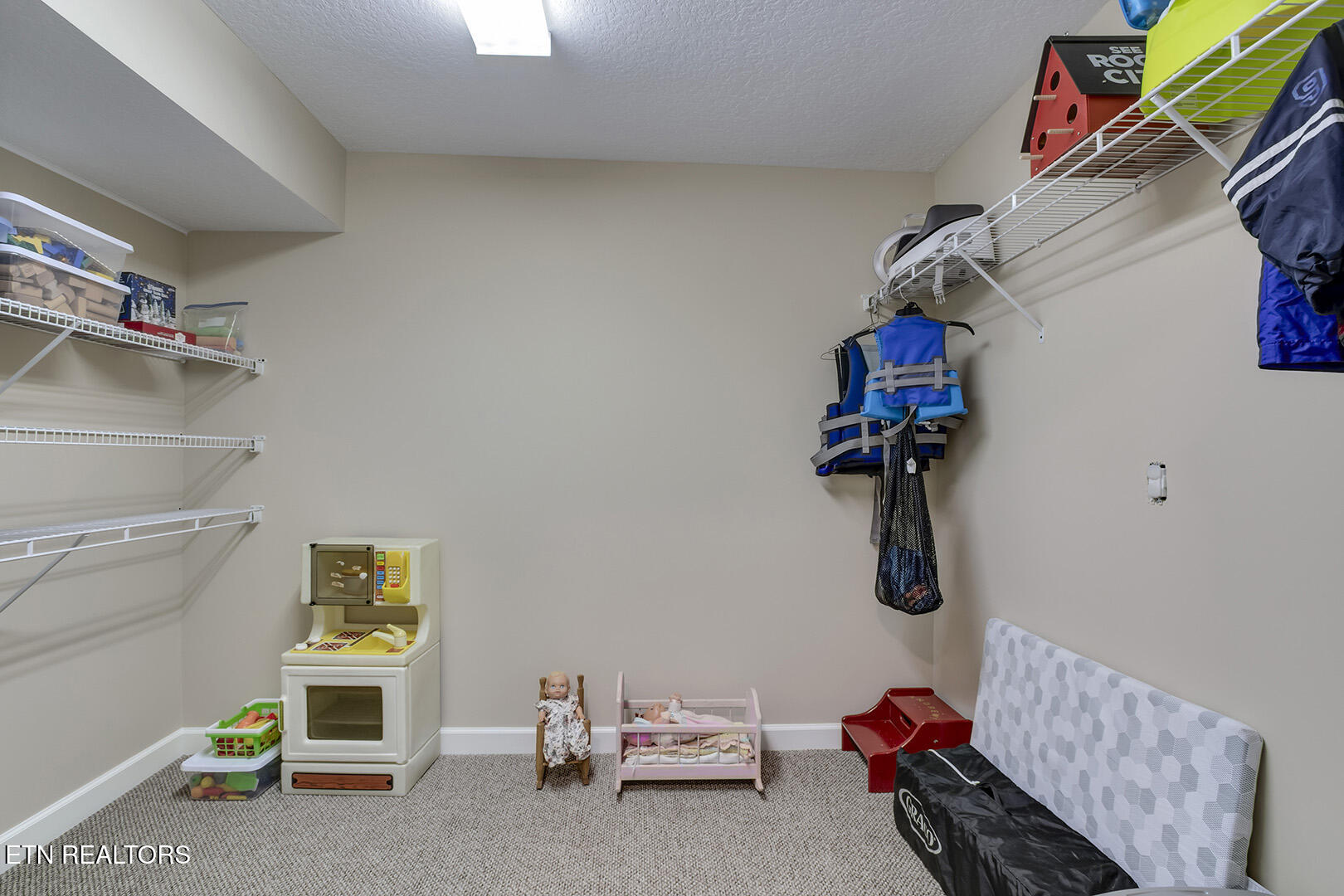 309 Oostanali Circle Loudon TN 37774