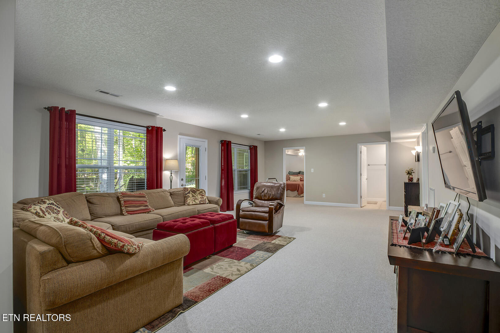 309 Oostanali Circle Loudon TN 37774
