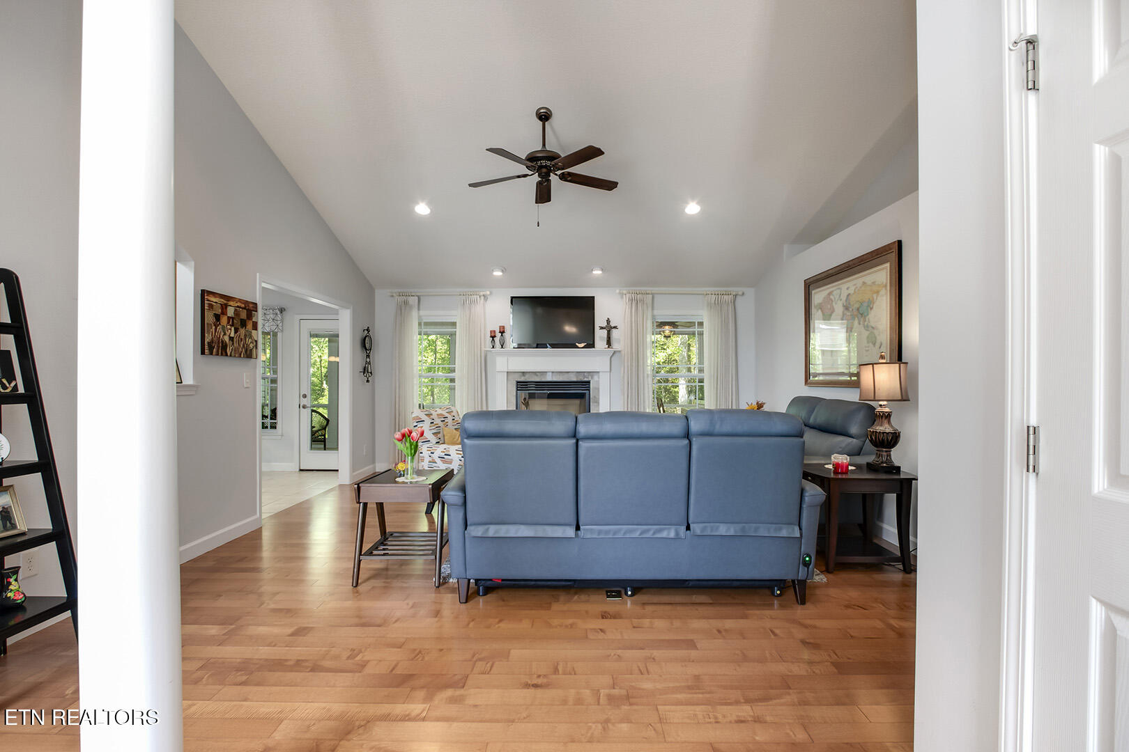 309 Oostanali Circle Loudon TN 37774