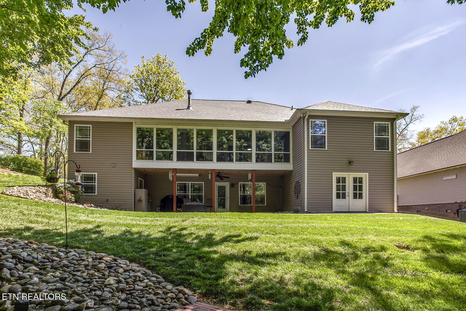 309 Oostanali Circle Loudon TN 37774