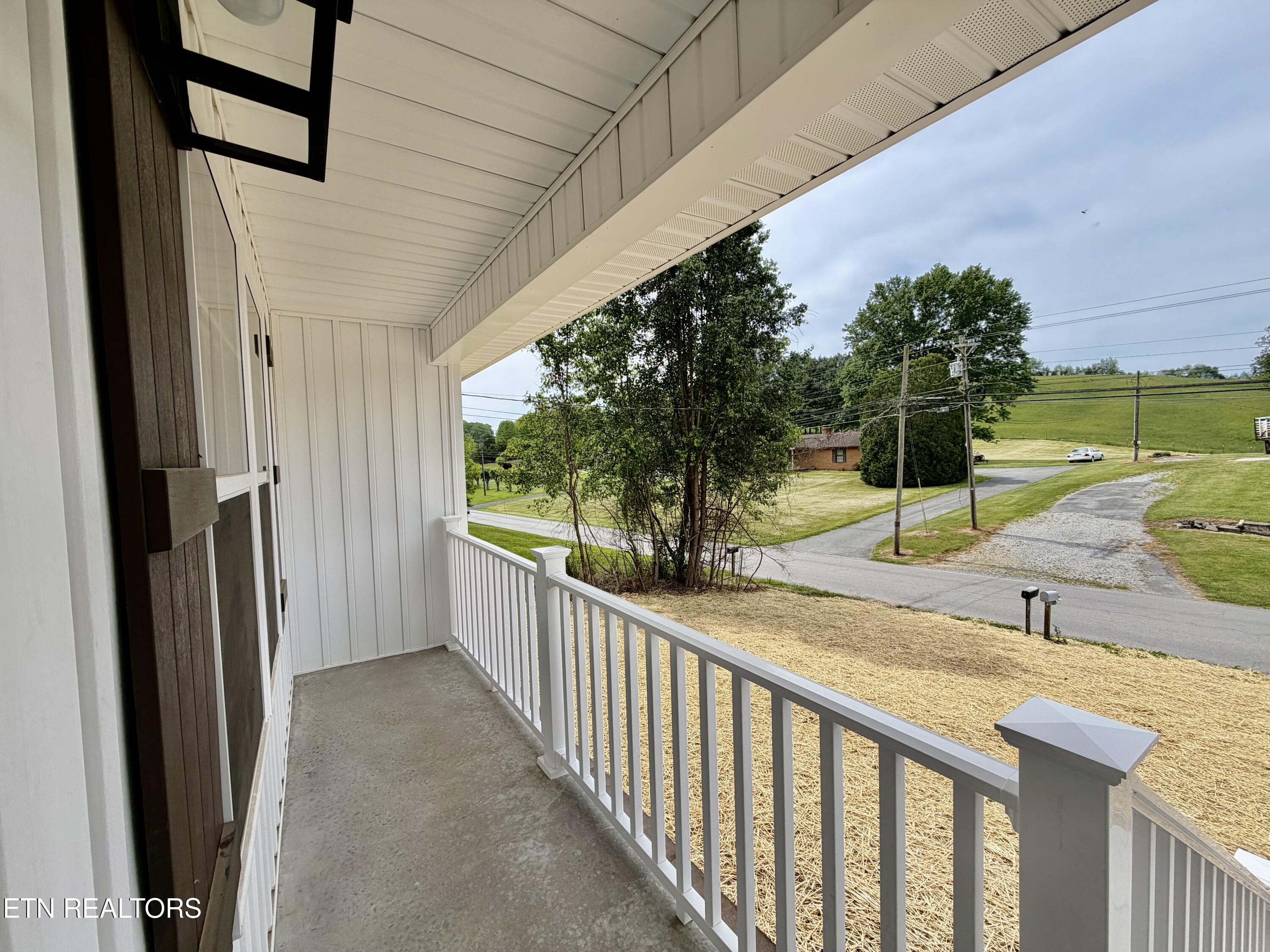 160 Dogwood Heights Drive Tazewell TN 37879