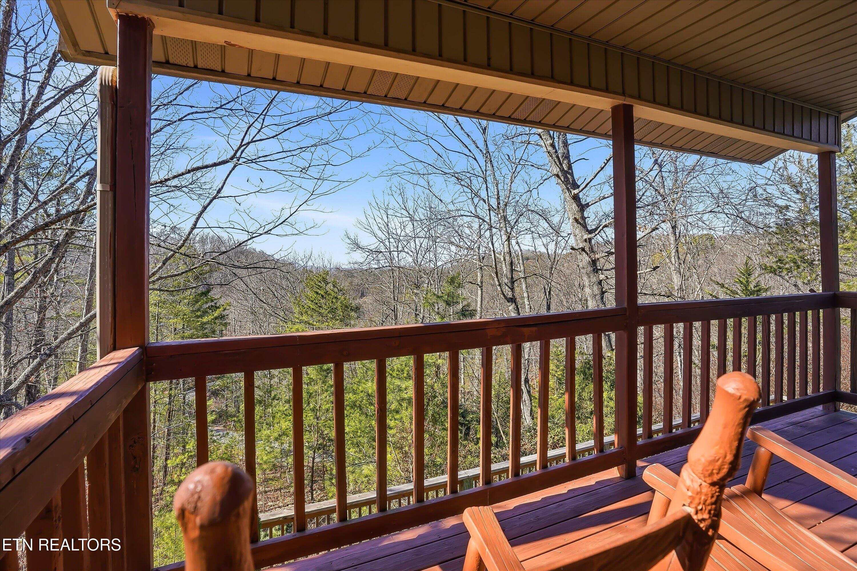 1815 Taylor Way Sevierville TN 37876