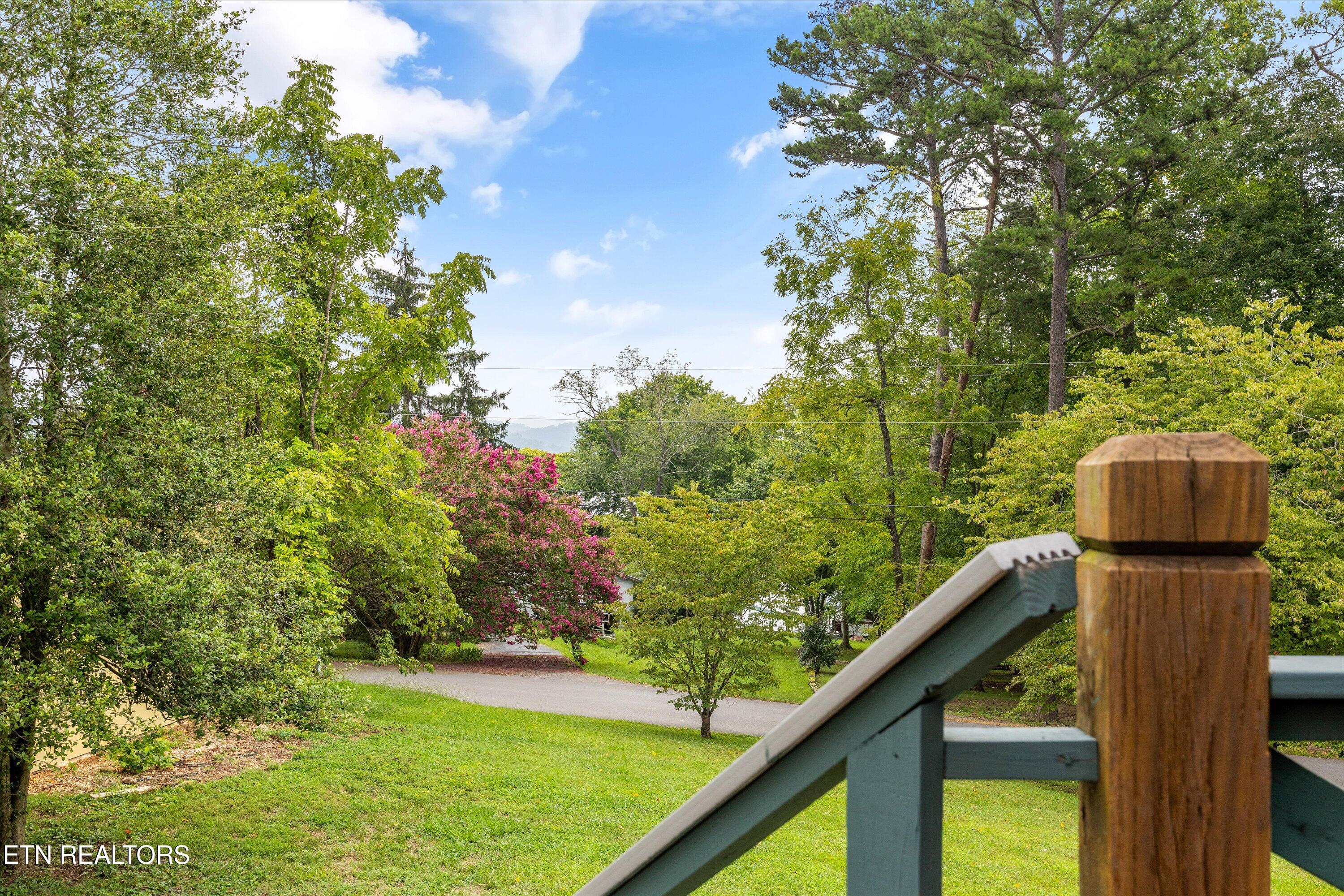 1793 Cherokee Drive Bean Station TN 37708