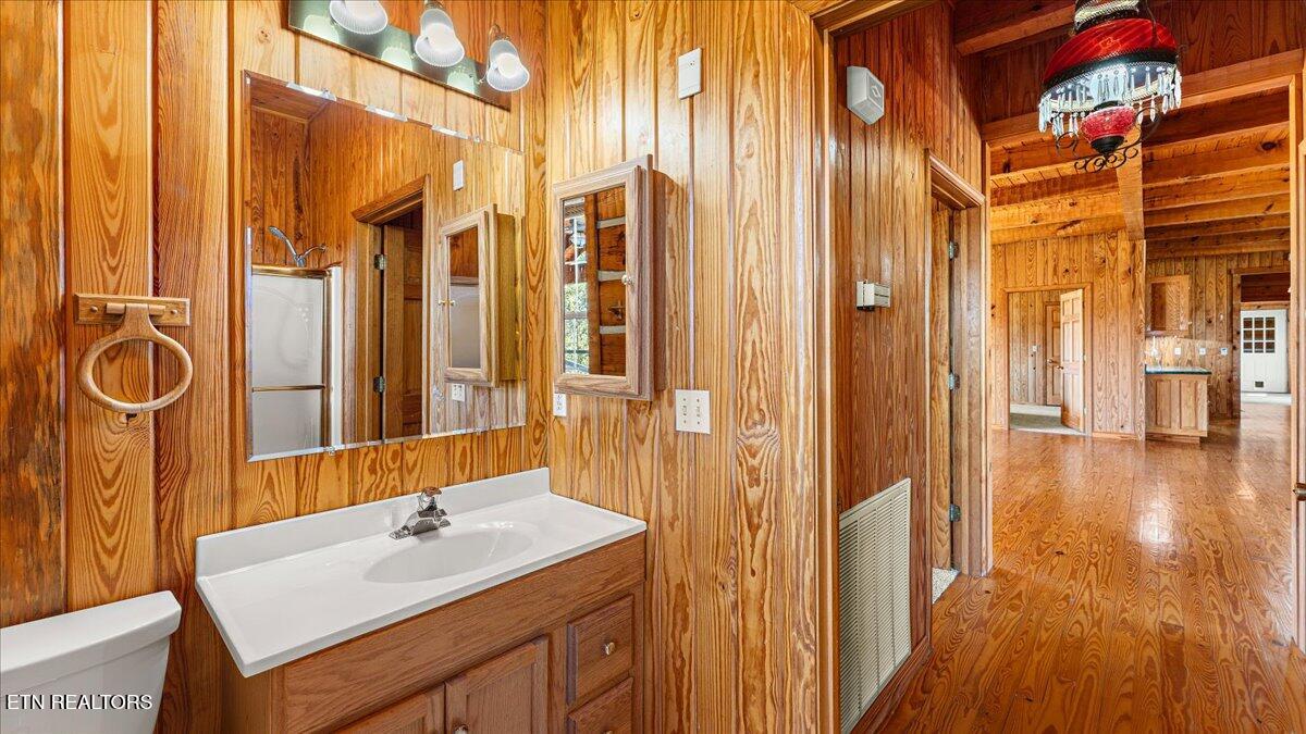 1793 Cherokee Drive Bean Station TN 37708