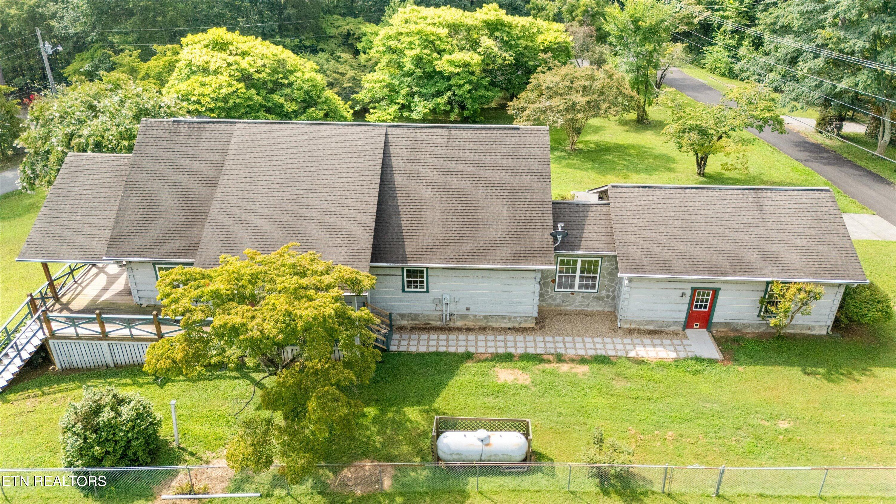 1793 Cherokee Drive Bean Station TN 37708