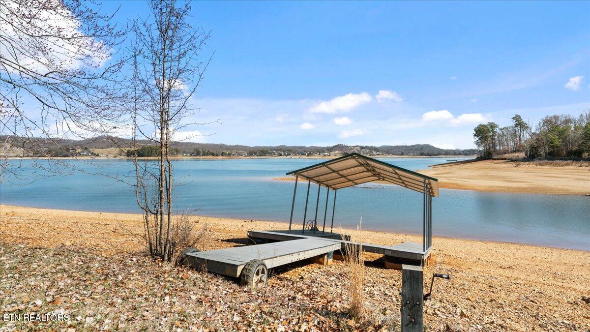 1793 Cherokee Drive Bean Station TN 37708