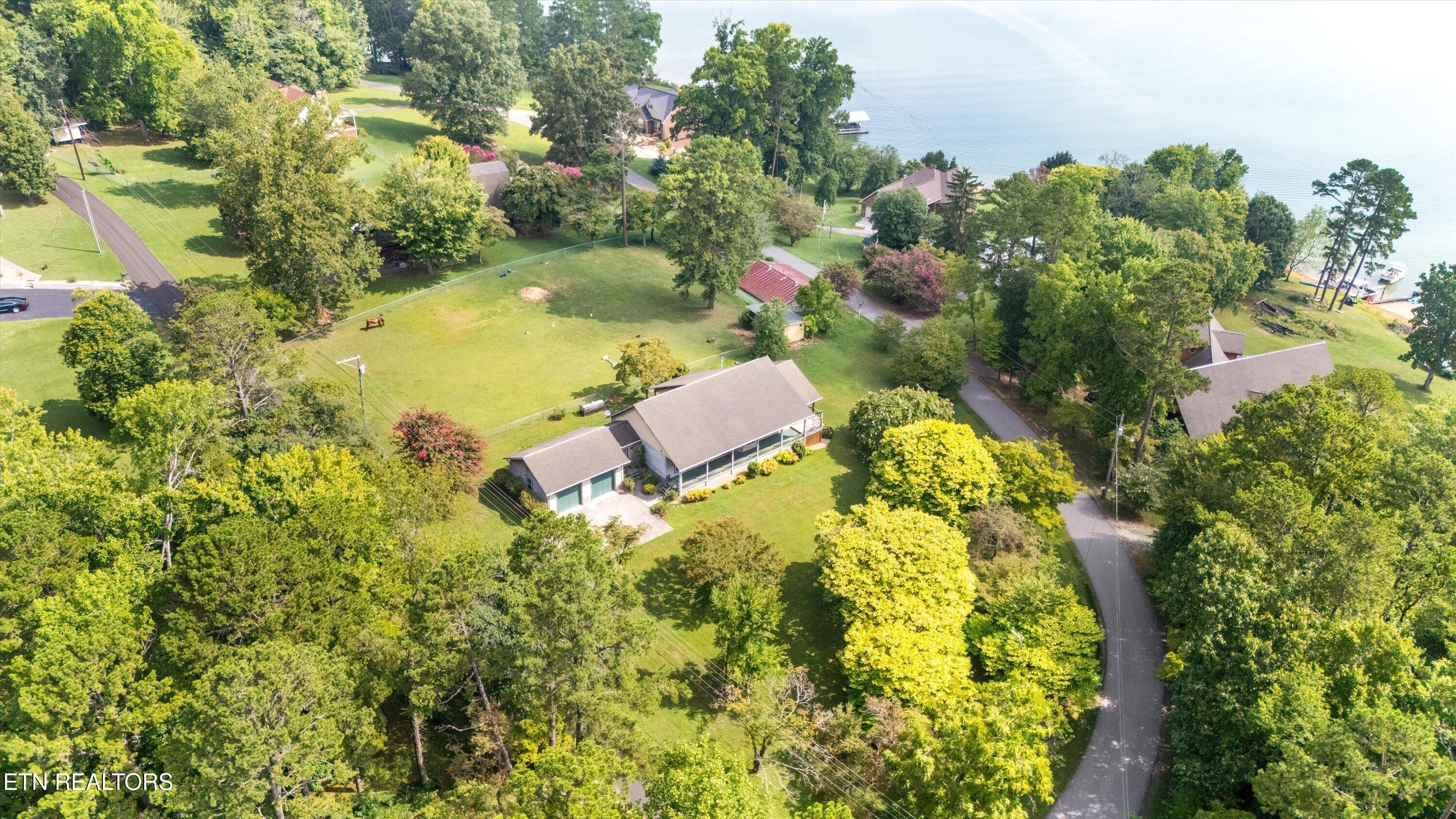 1793 Cherokee Drive Bean Station TN 37708