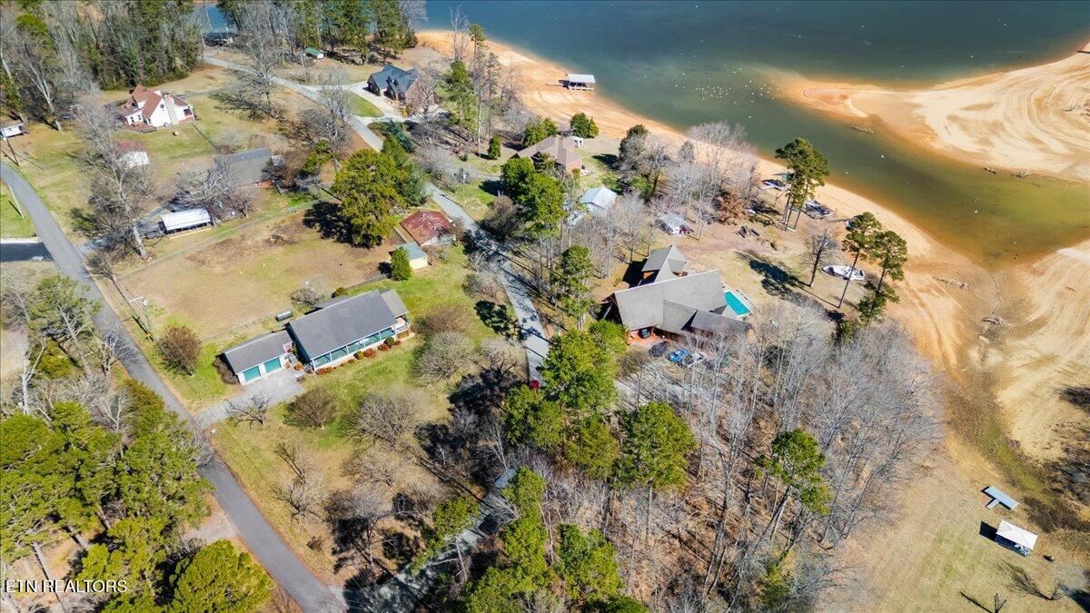 1793 Cherokee Drive Bean Station TN 37708