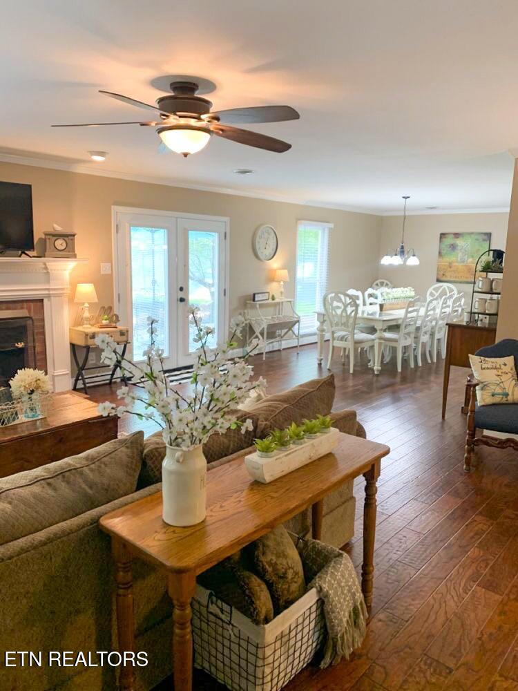 1506 Secretariat Boulevard Knoxville TN 37931