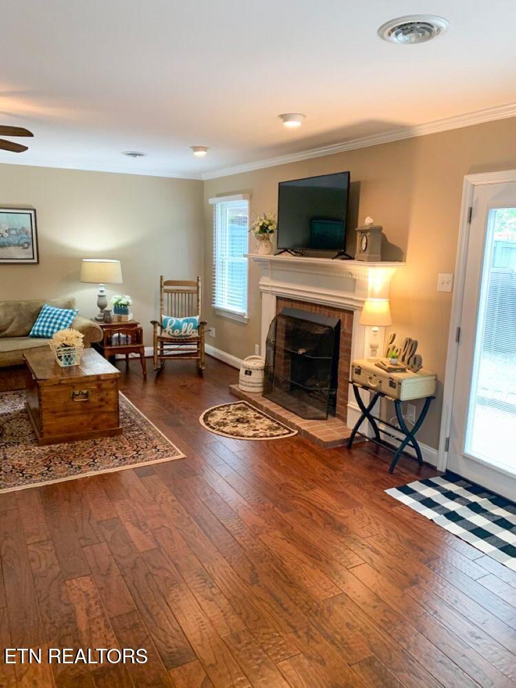 1506 Secretariat Boulevard Knoxville TN 37931