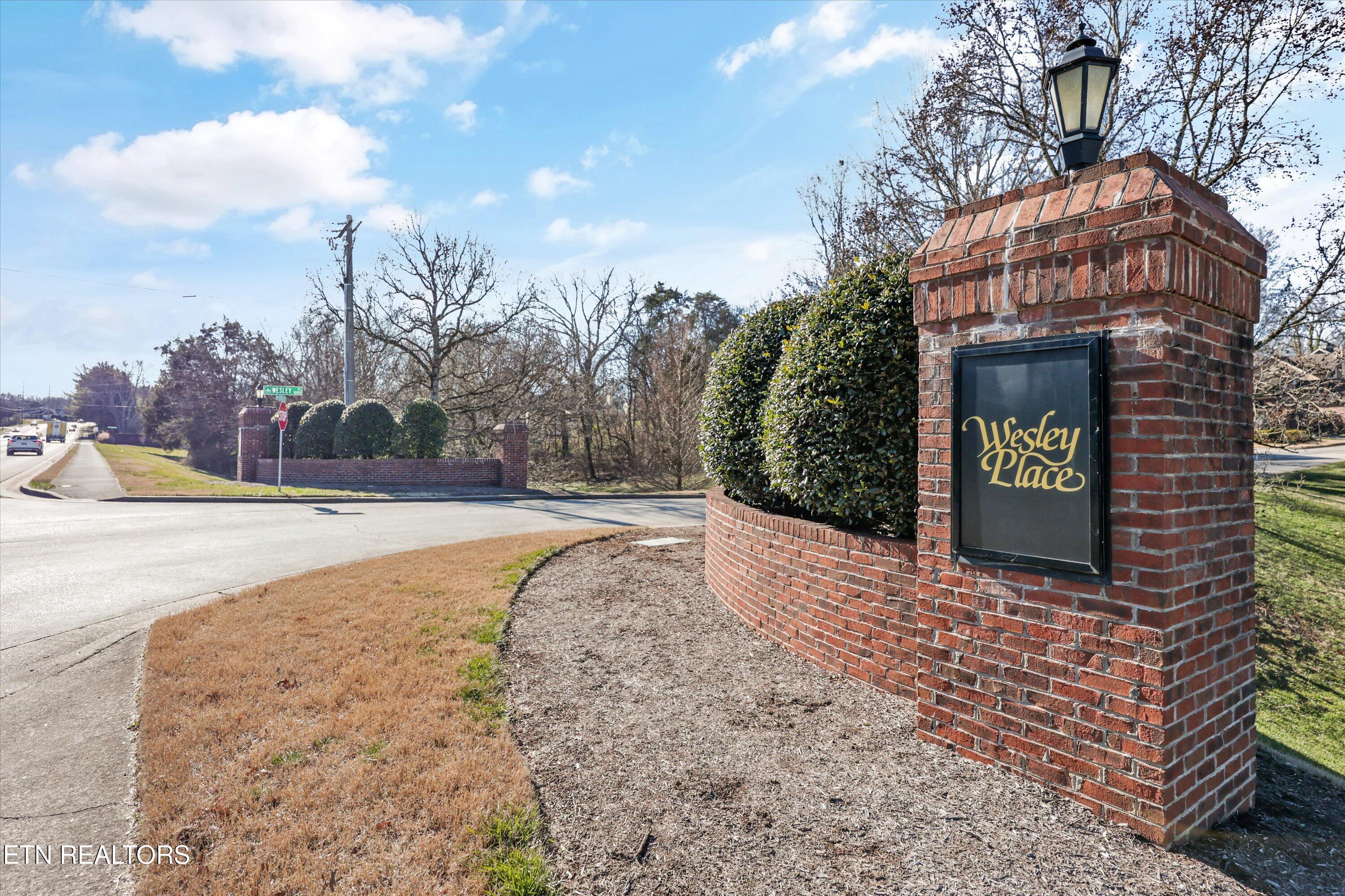 9165 Wesley Place Knoxville TN 37922