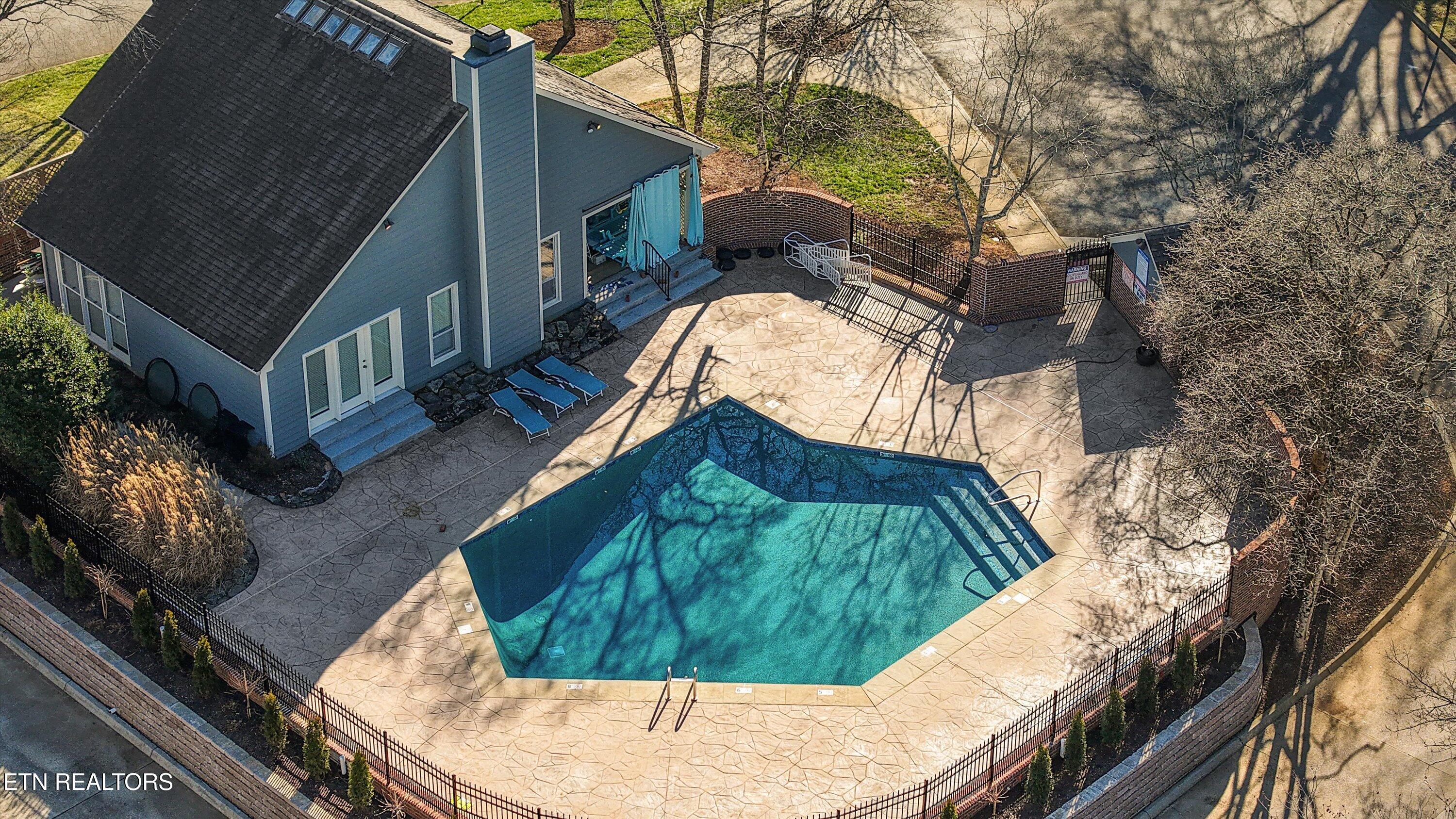 9165 Wesley Place Knoxville TN 37922