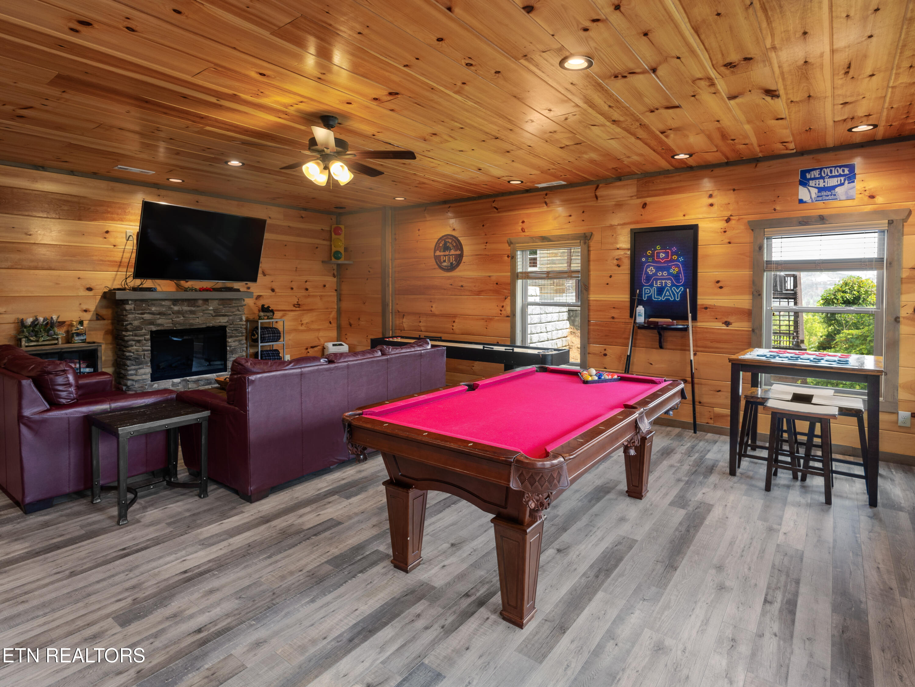 519 Edgewood Drive Drive Gatlinburg TN 37738