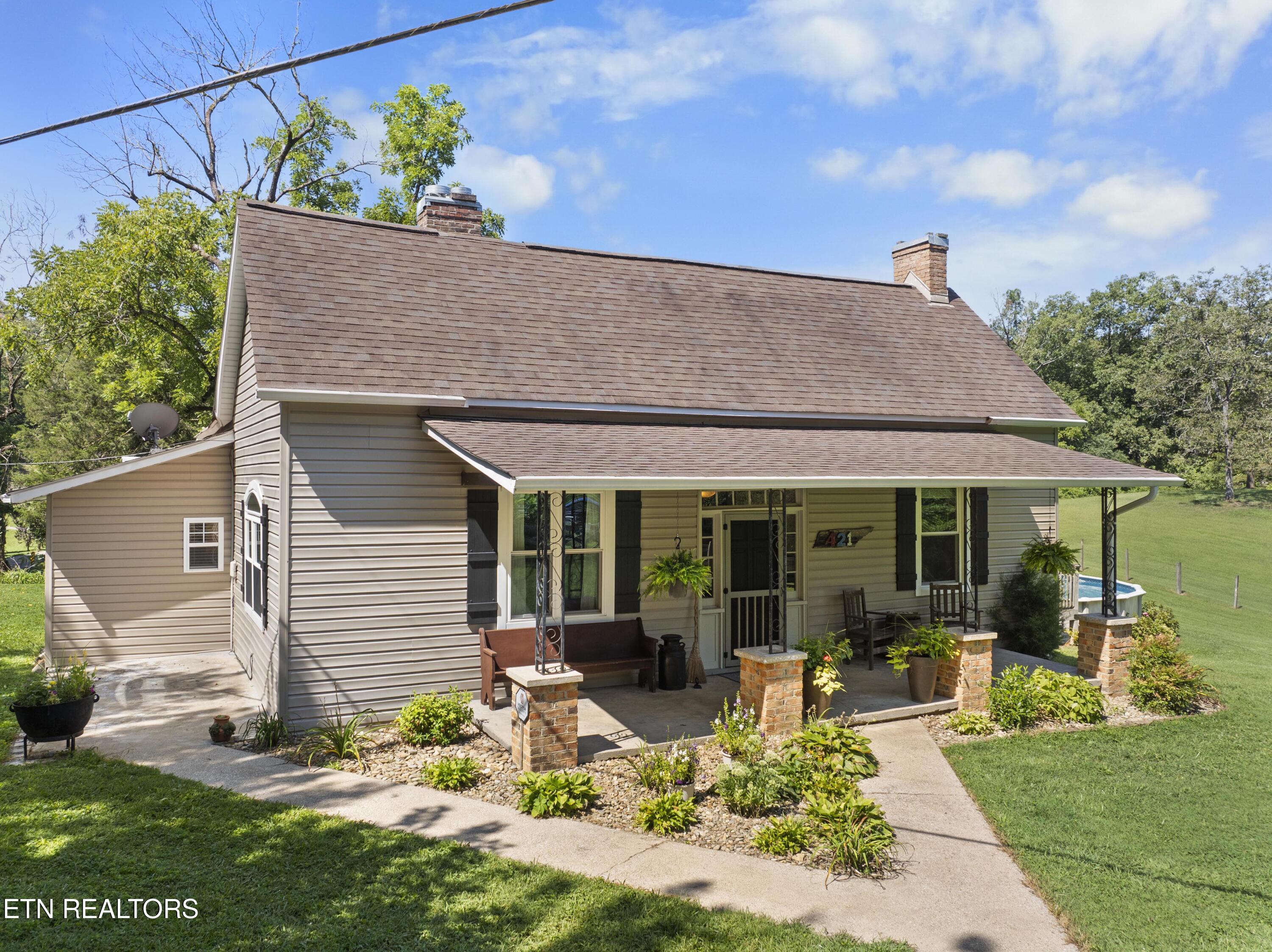421 E Brushy Valley Drive Powell TN 37849