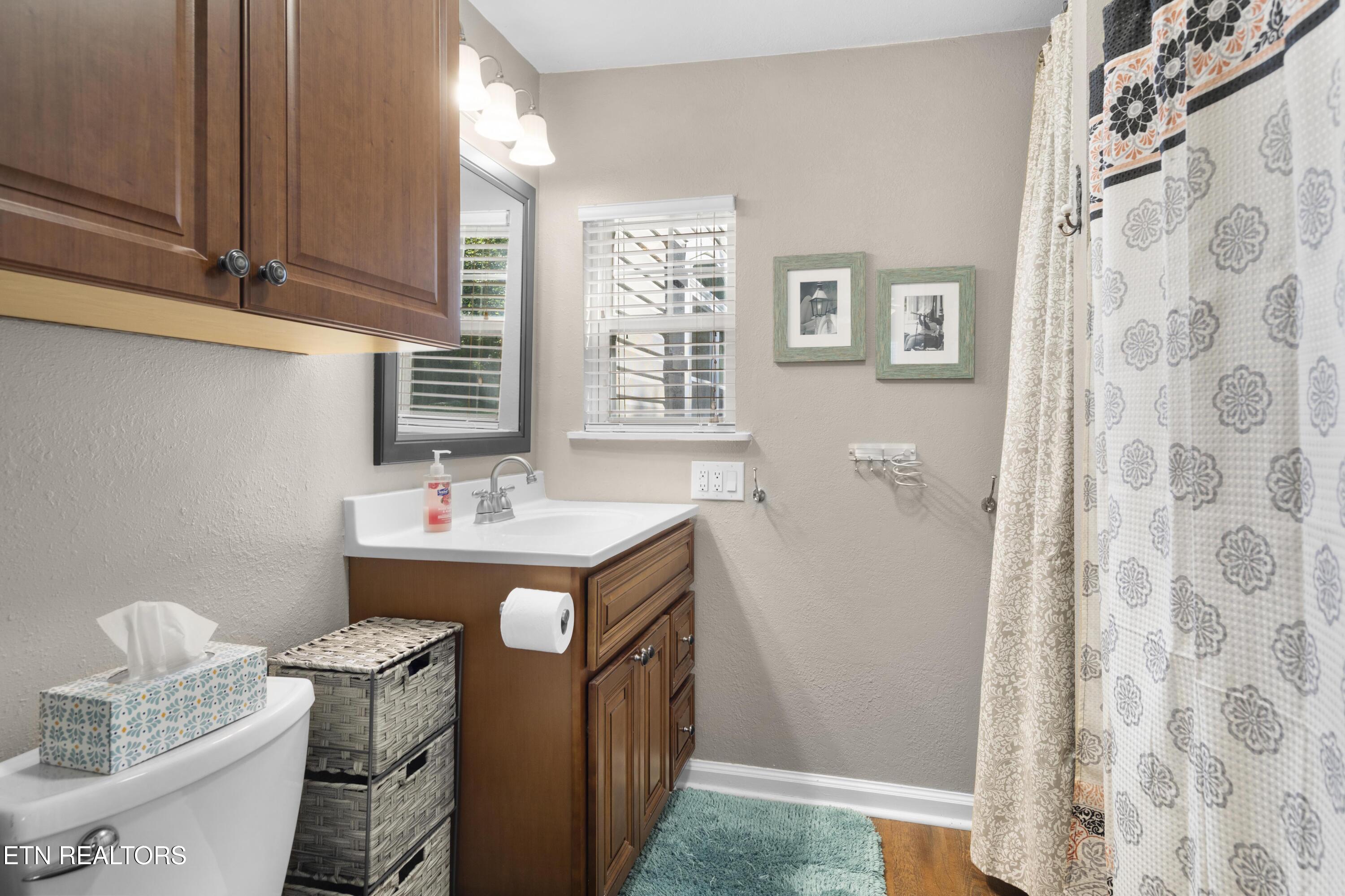 421 E Brushy Valley Drive Powell TN 37849