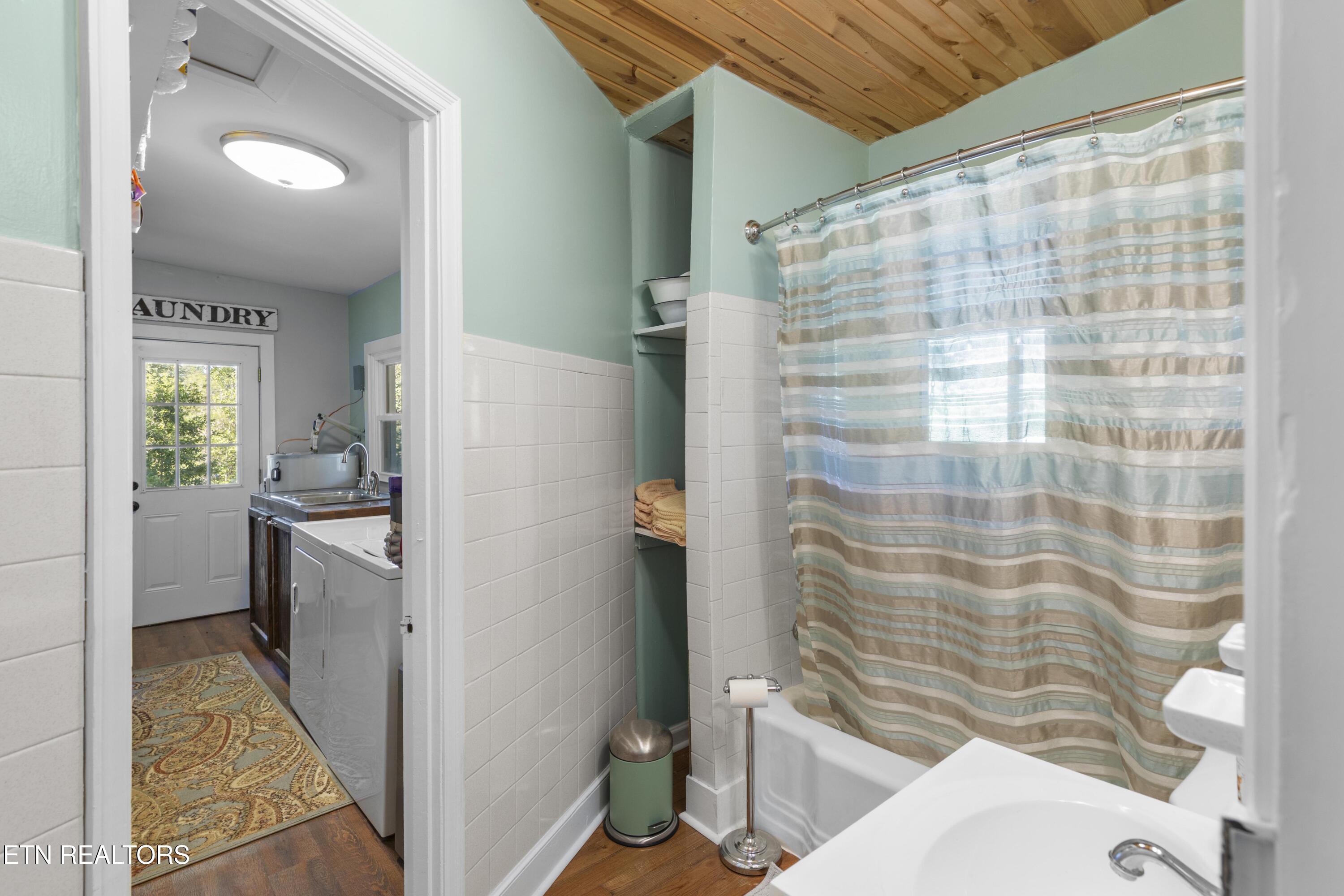 421 E Brushy Valley Drive Powell TN 37849