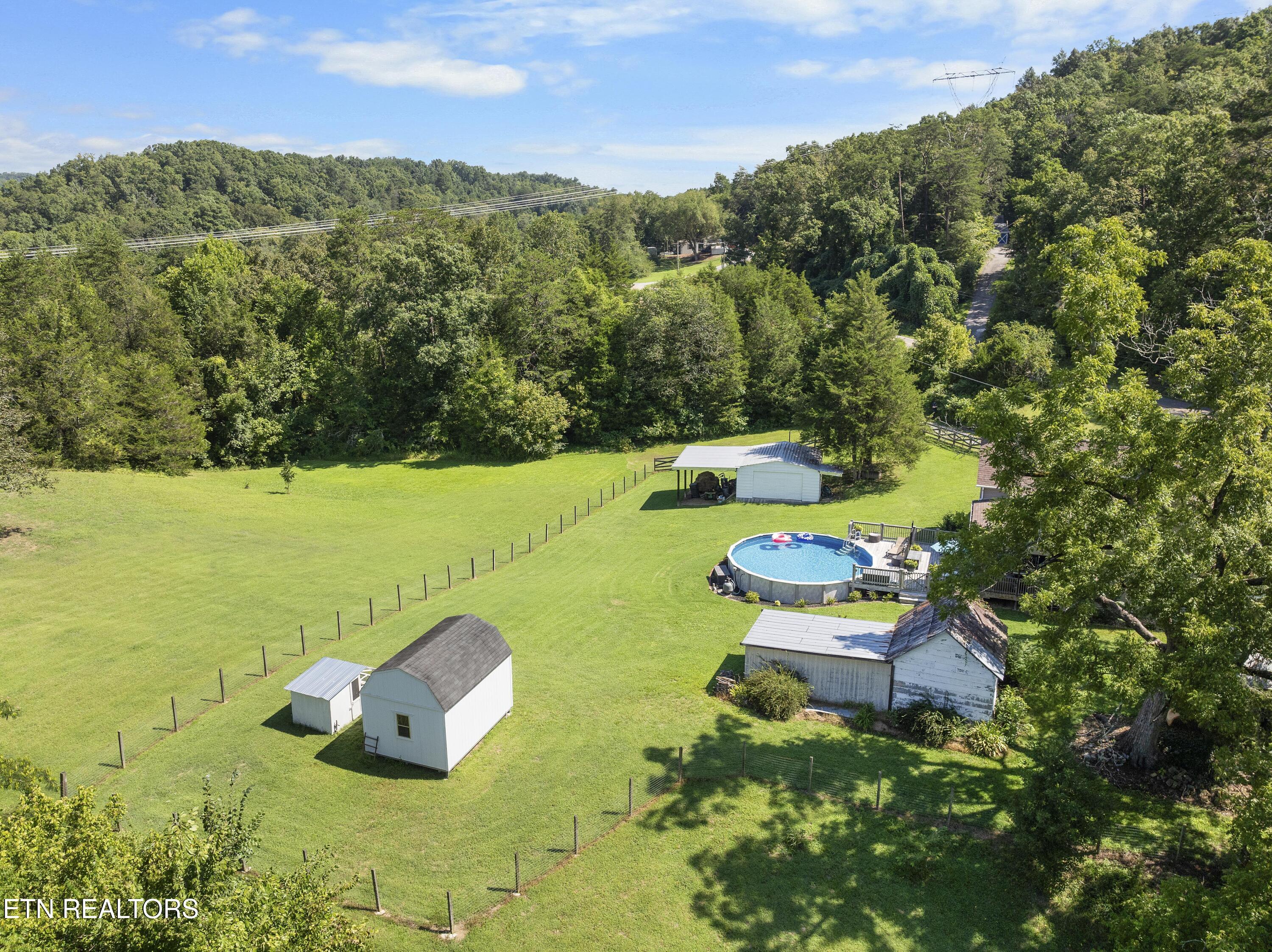 421 E Brushy Valley Drive Powell TN 37849