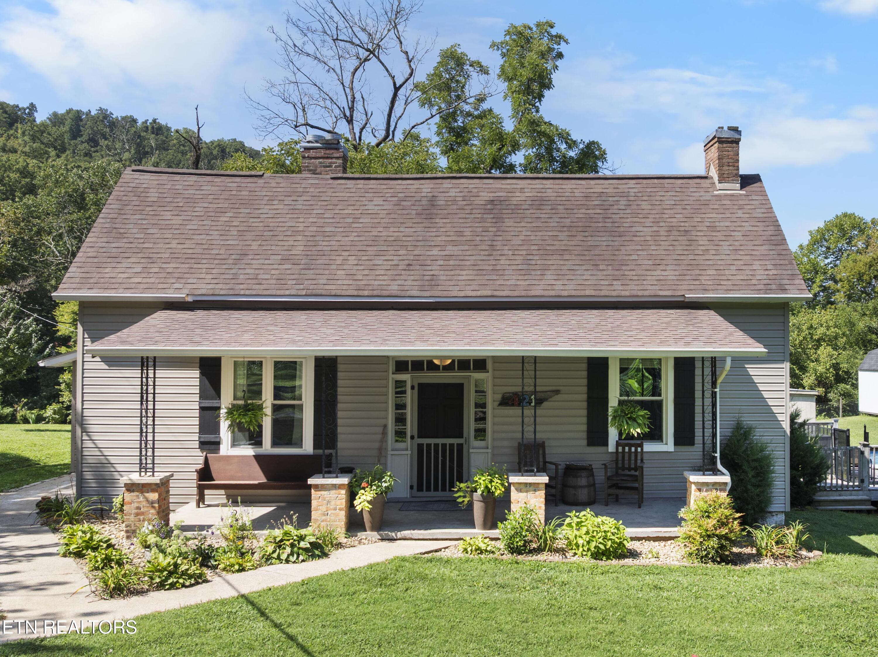 421 E Brushy Valley Drive Powell TN 37849