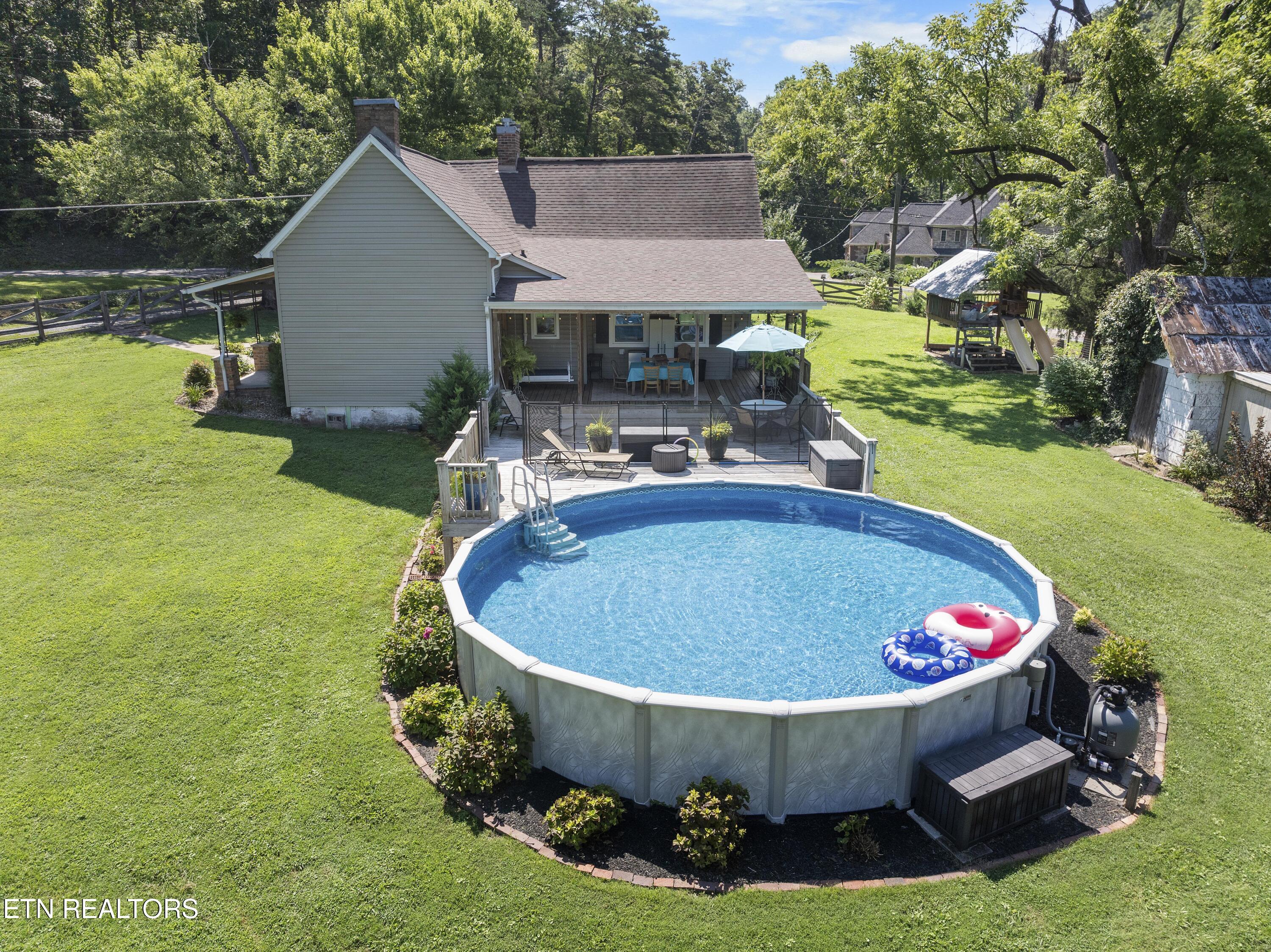 421 E Brushy Valley Drive Powell TN 37849