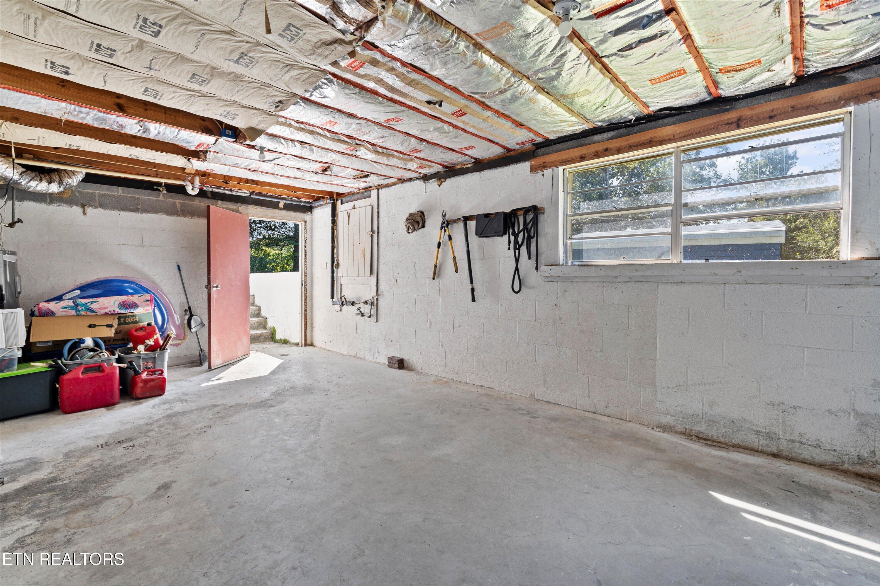 112 County Road 339 Sweetwater TN 37874