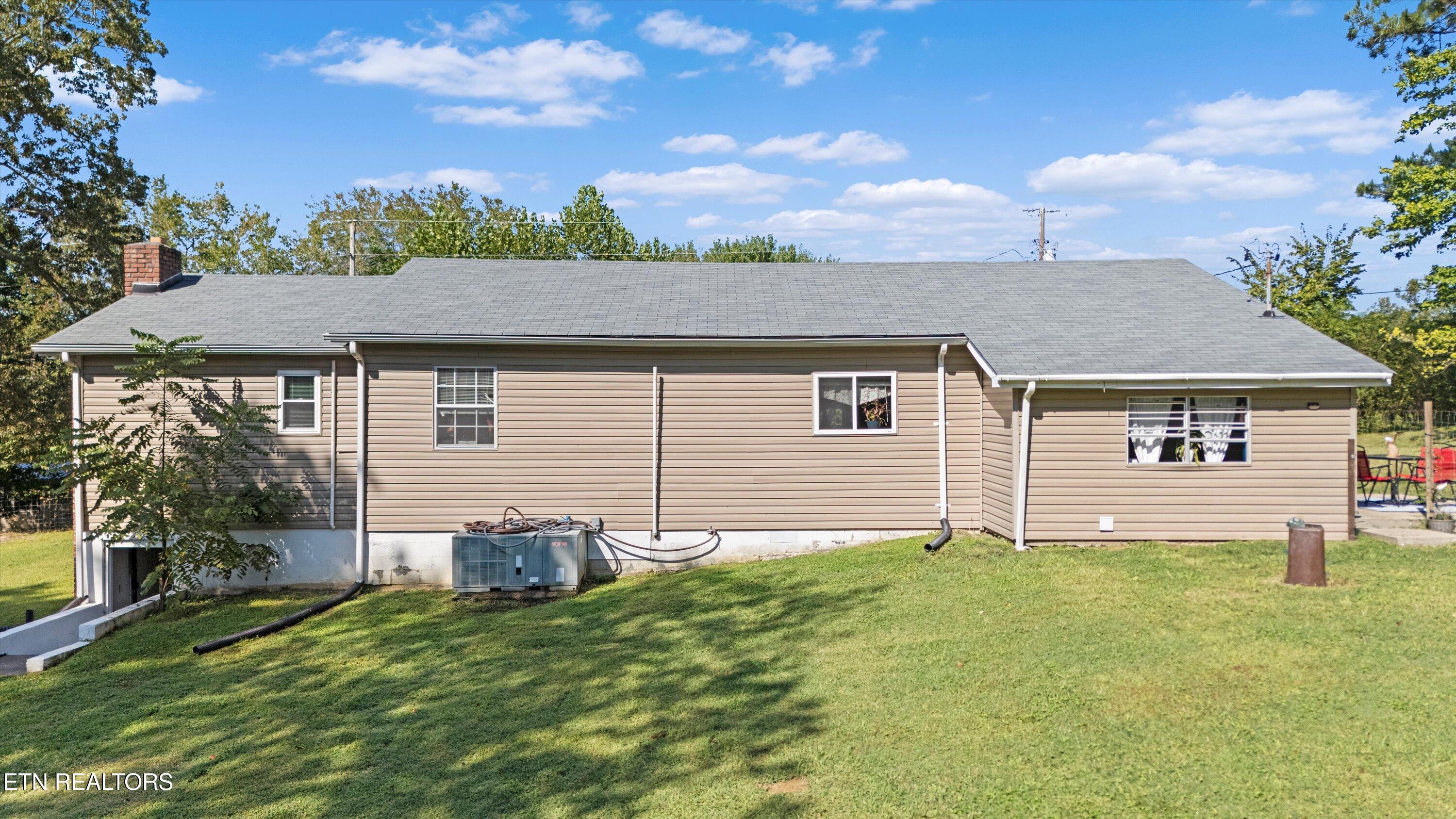 112 County Road 339 Sweetwater TN 37874