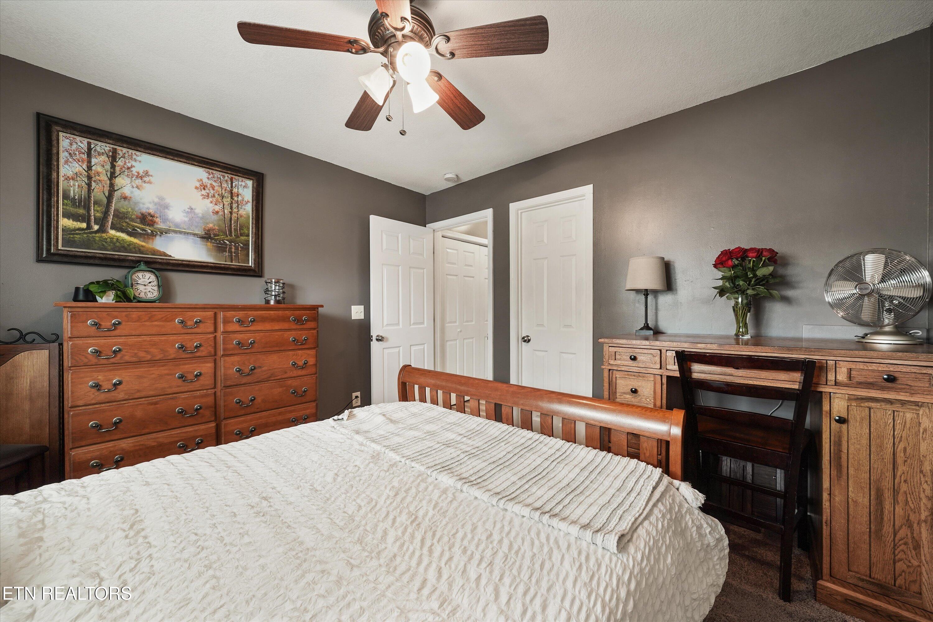 1409 Monroe Avenue Maryville TN 37804