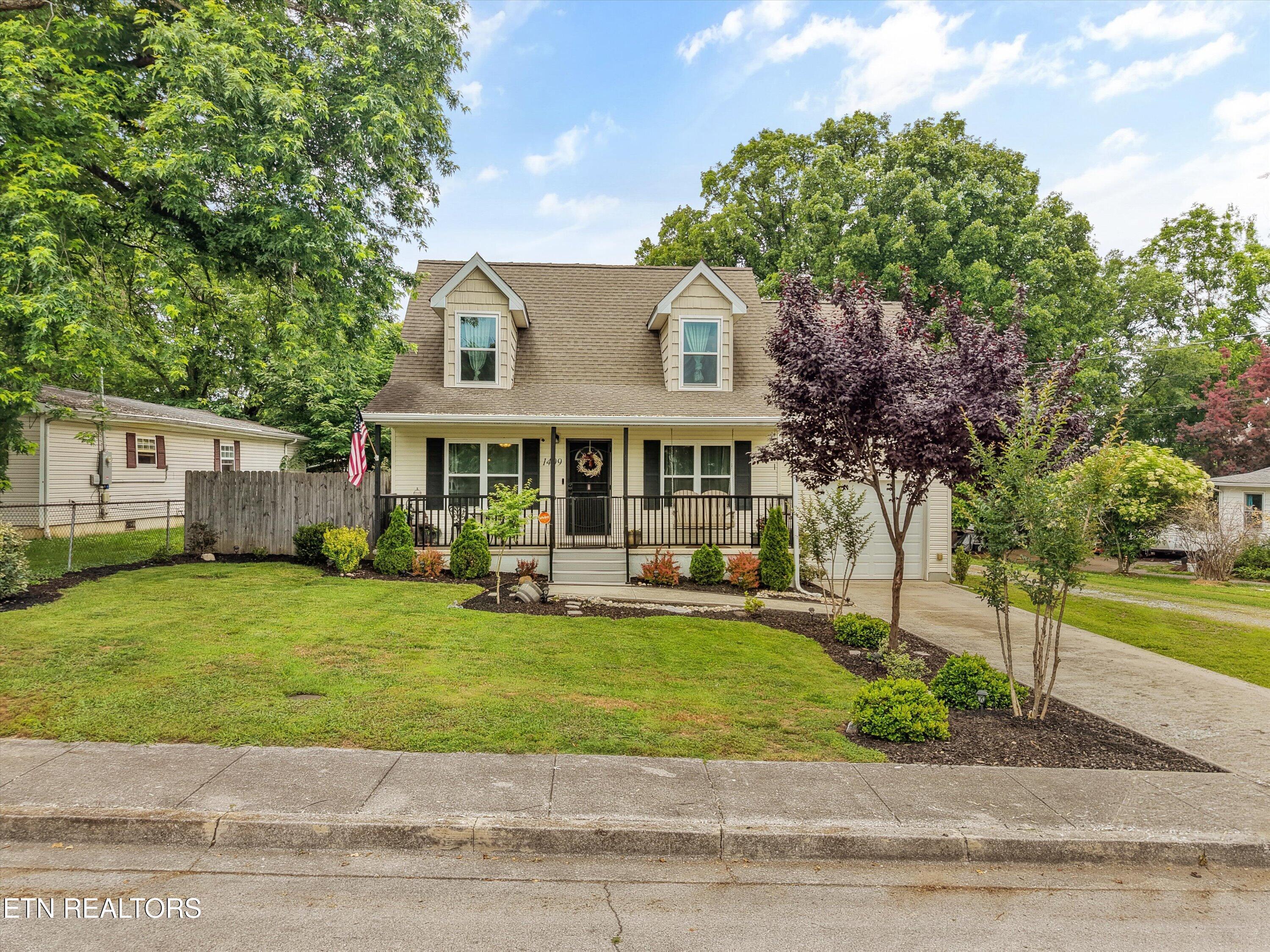 1409 Monroe Avenue Maryville TN 37804