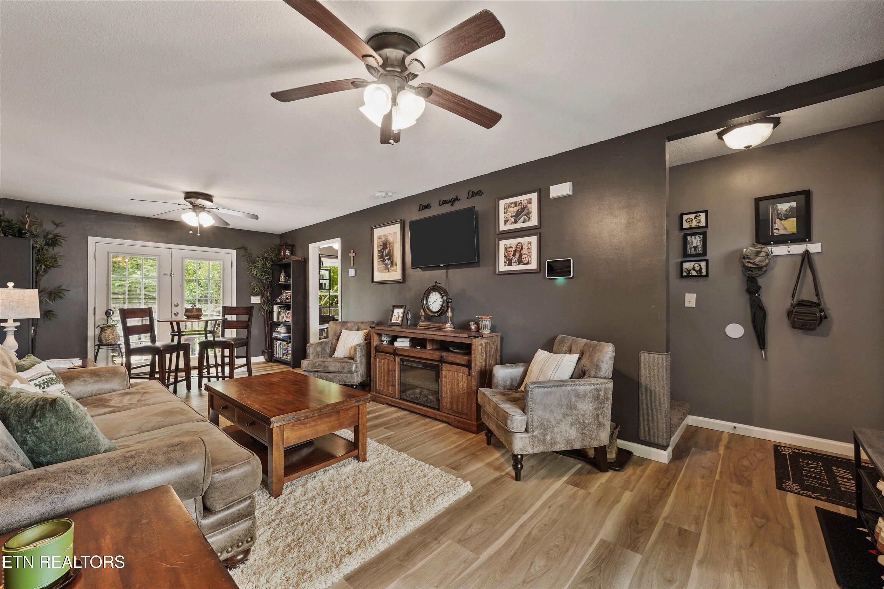 1409 Monroe Avenue Maryville TN 37804