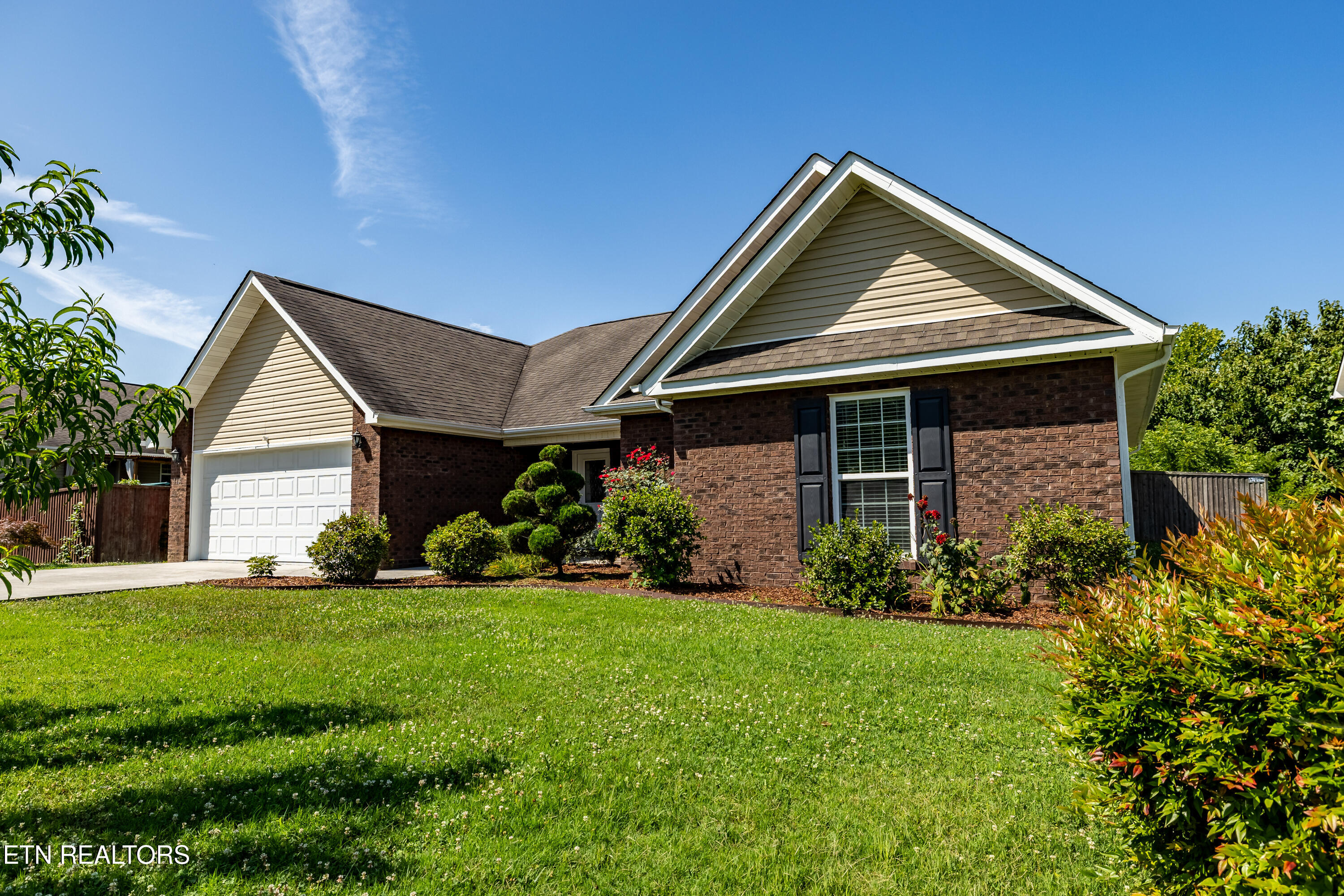 1131 Cherbourg Drive Maryville TN 37801