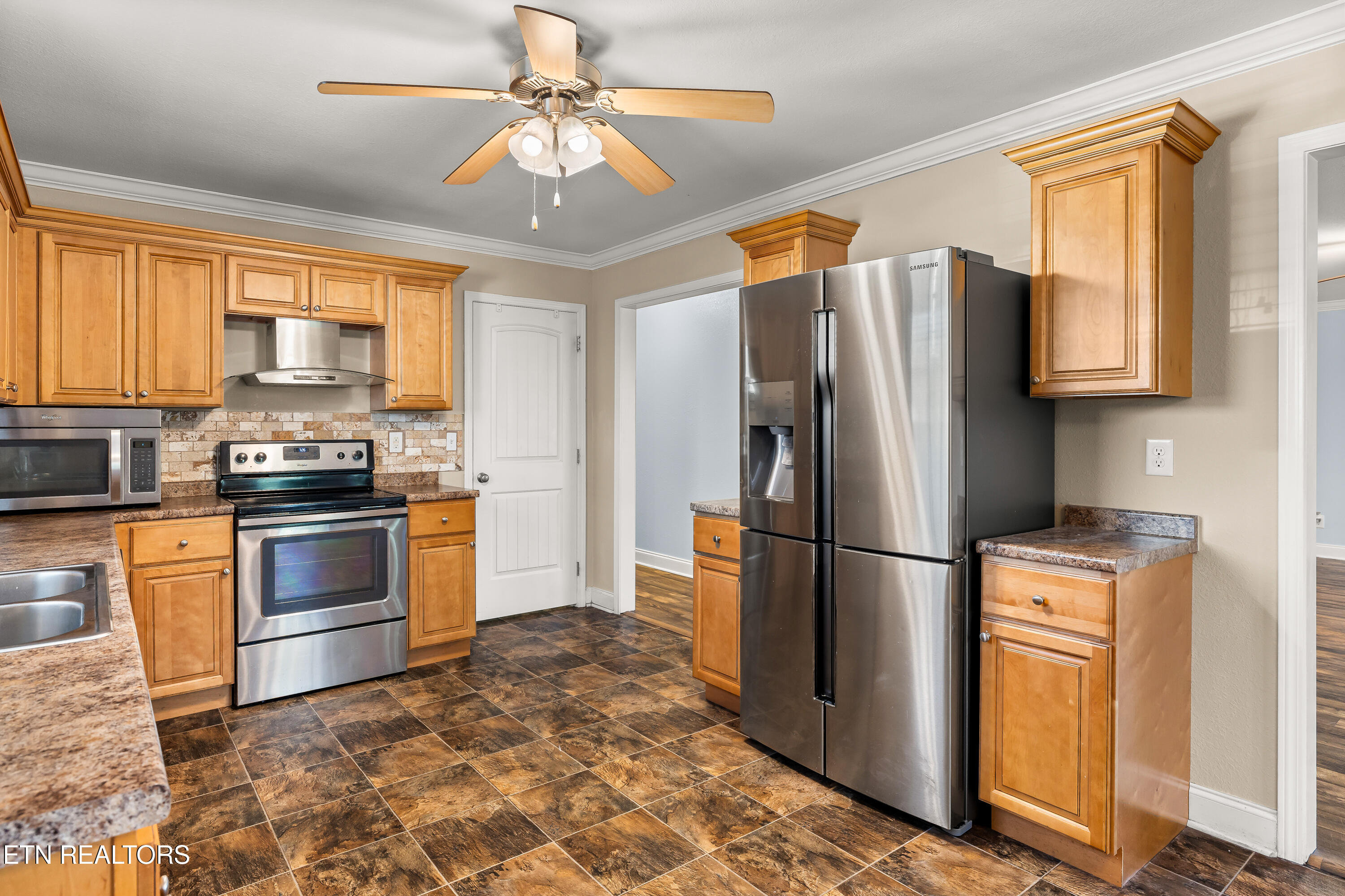 1131 Cherbourg Drive Maryville TN 37801