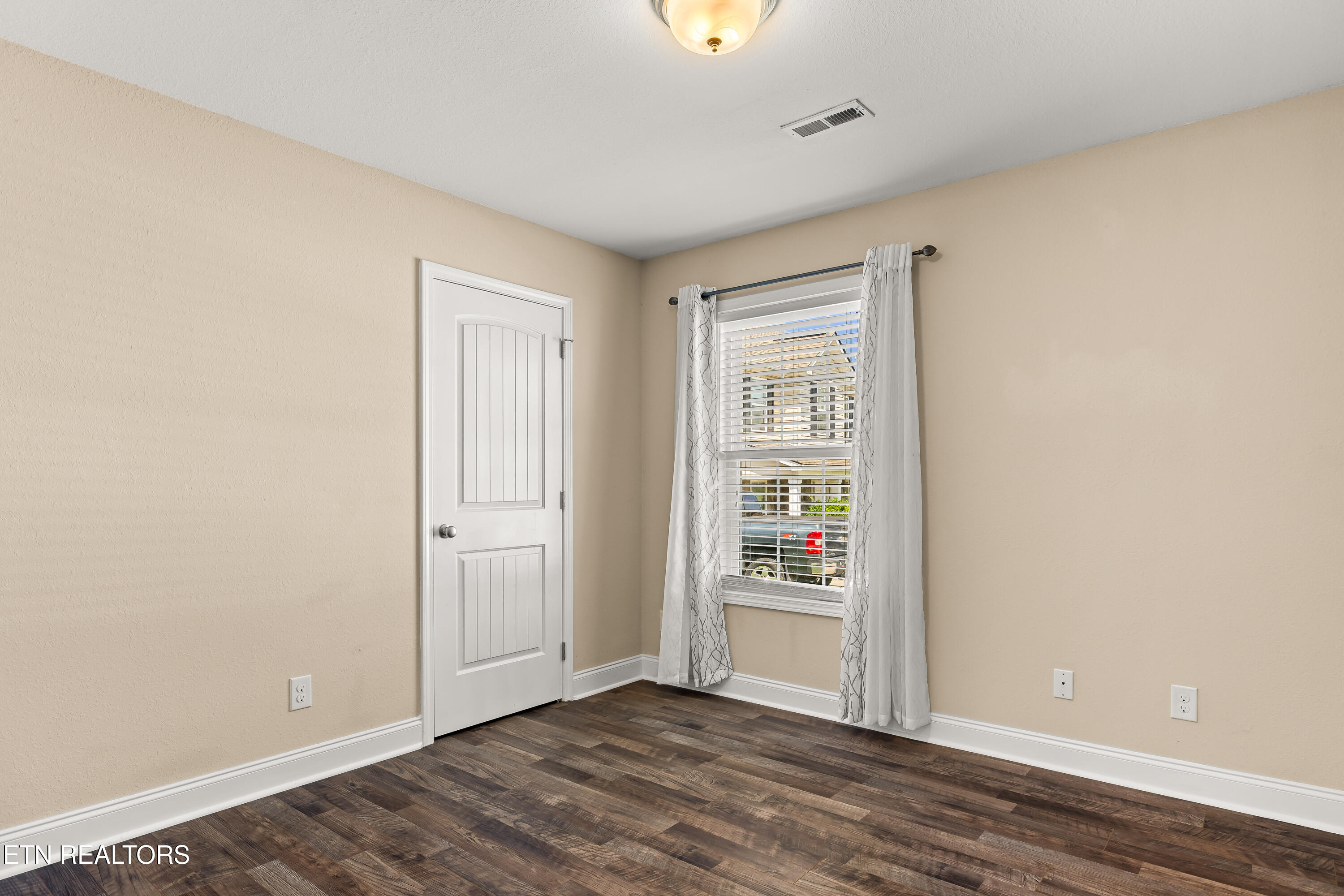 1131 Cherbourg Drive Maryville TN 37801
