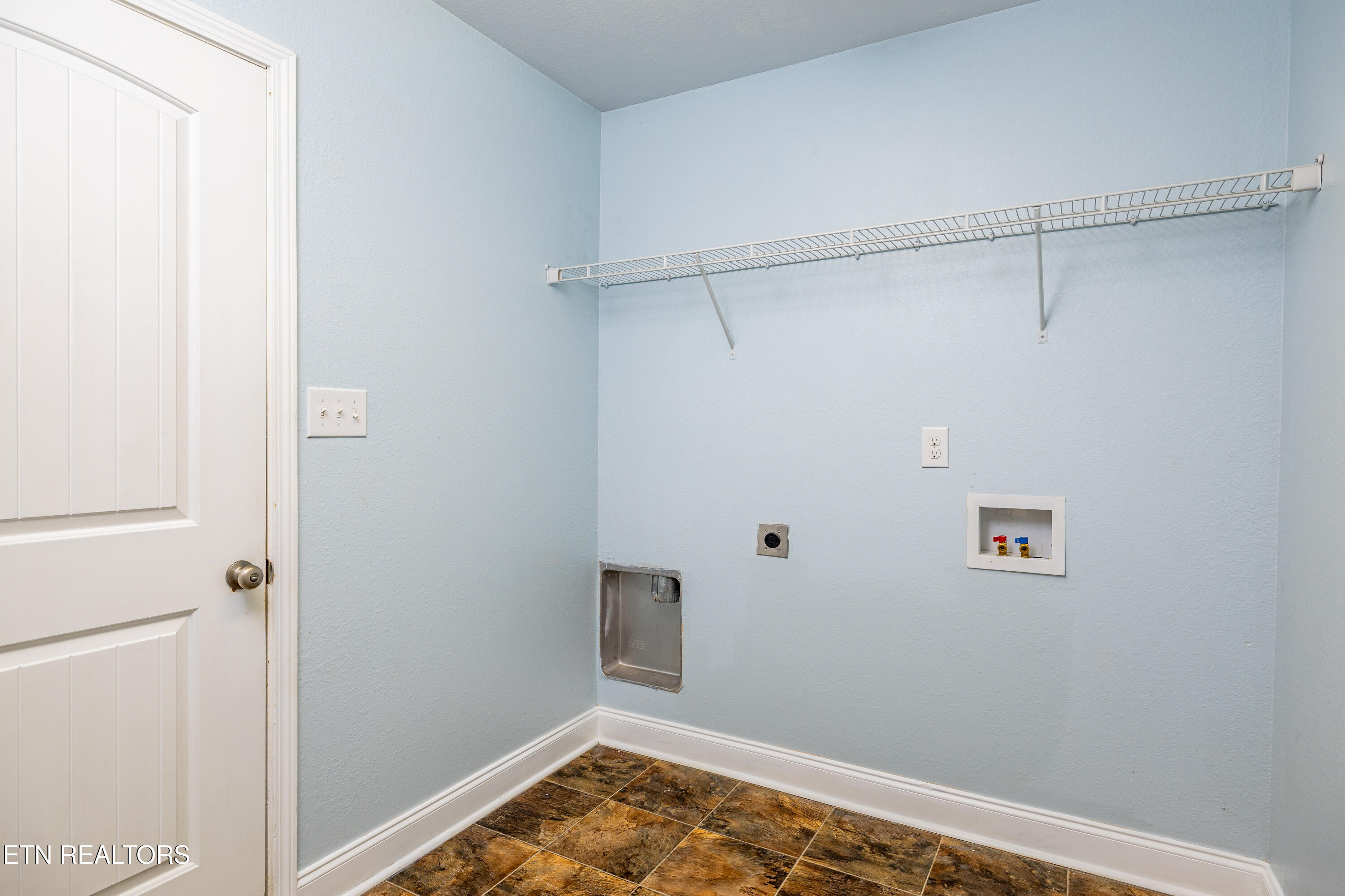 1131 Cherbourg Drive Maryville TN 37801